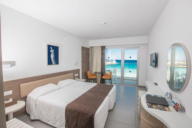 Vassos Nissi Plage Hotel — photo 5
