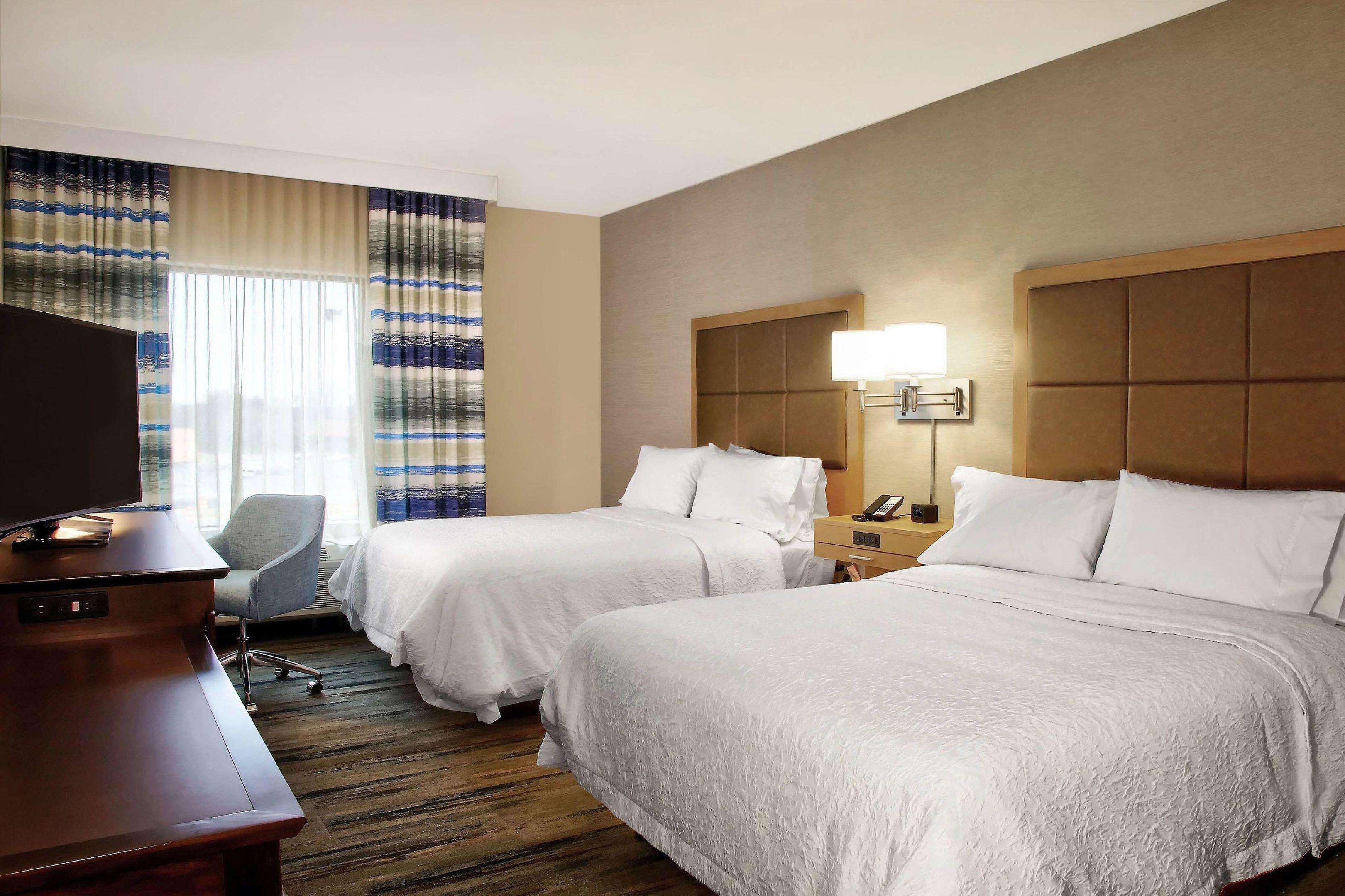 Hampton Inn & Suites Baltimore/Aberdeen — photo 5
