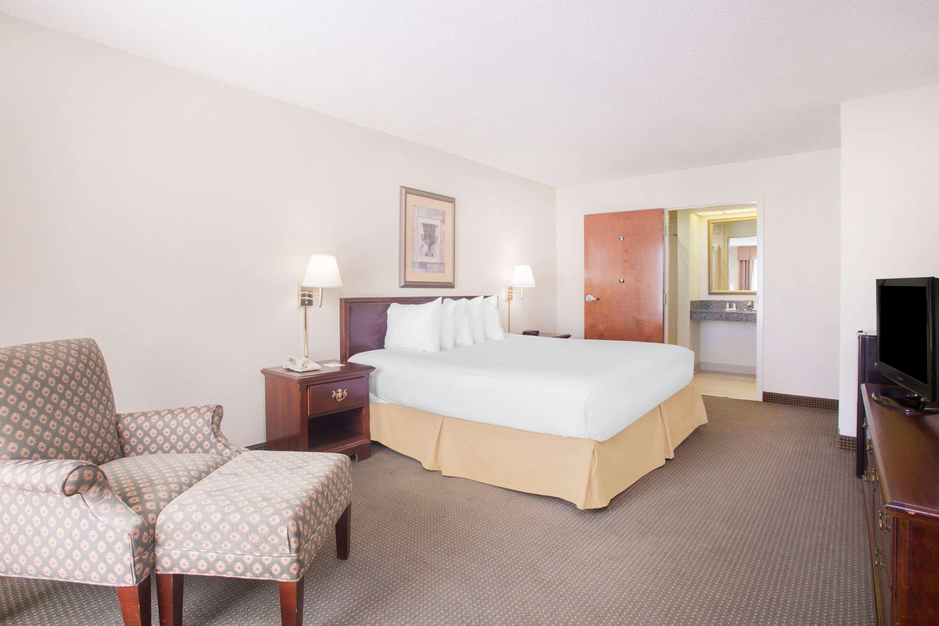 Days Inn Metter — photo 5