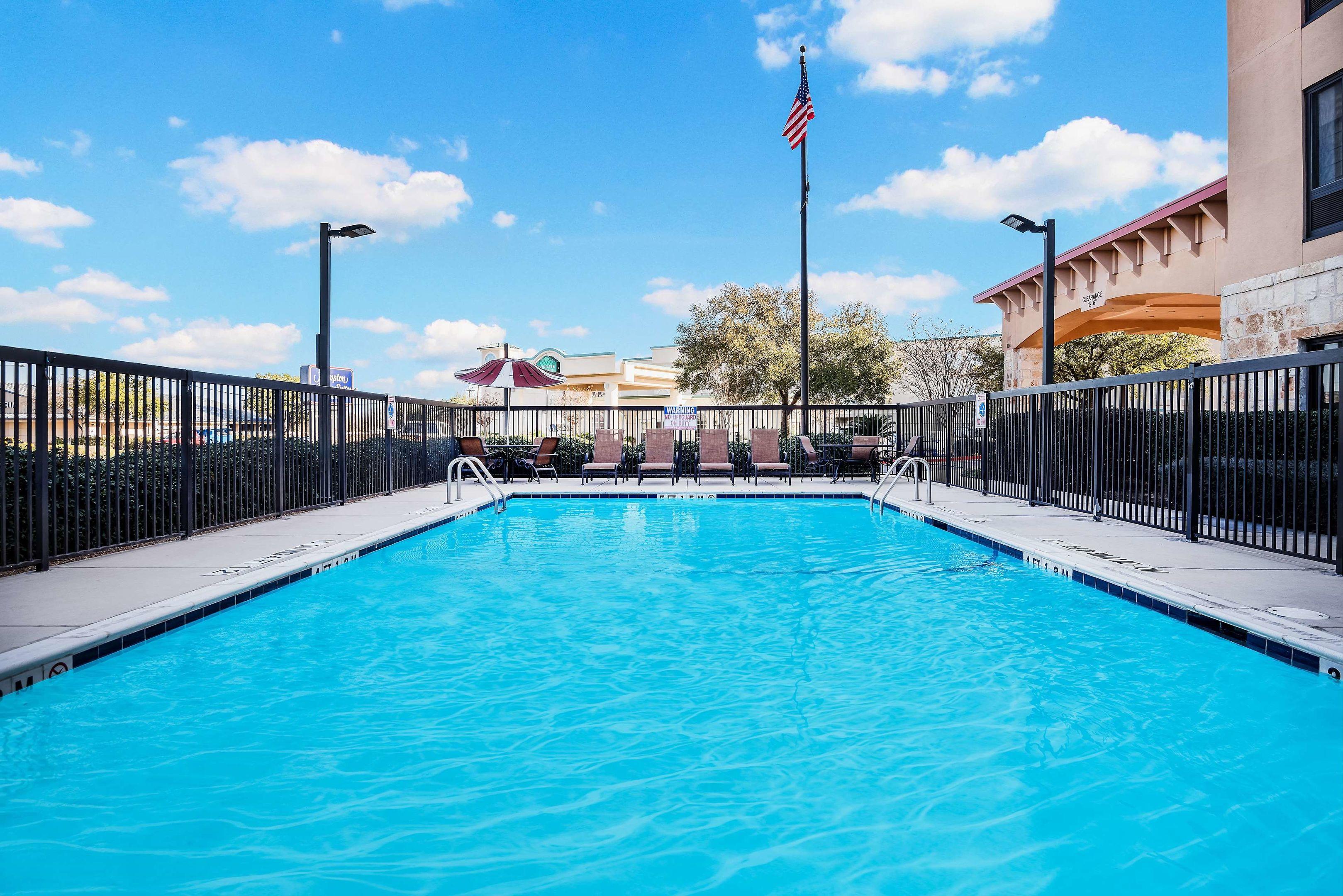 Hampton Inn & Suites San Marcos — photo 5
