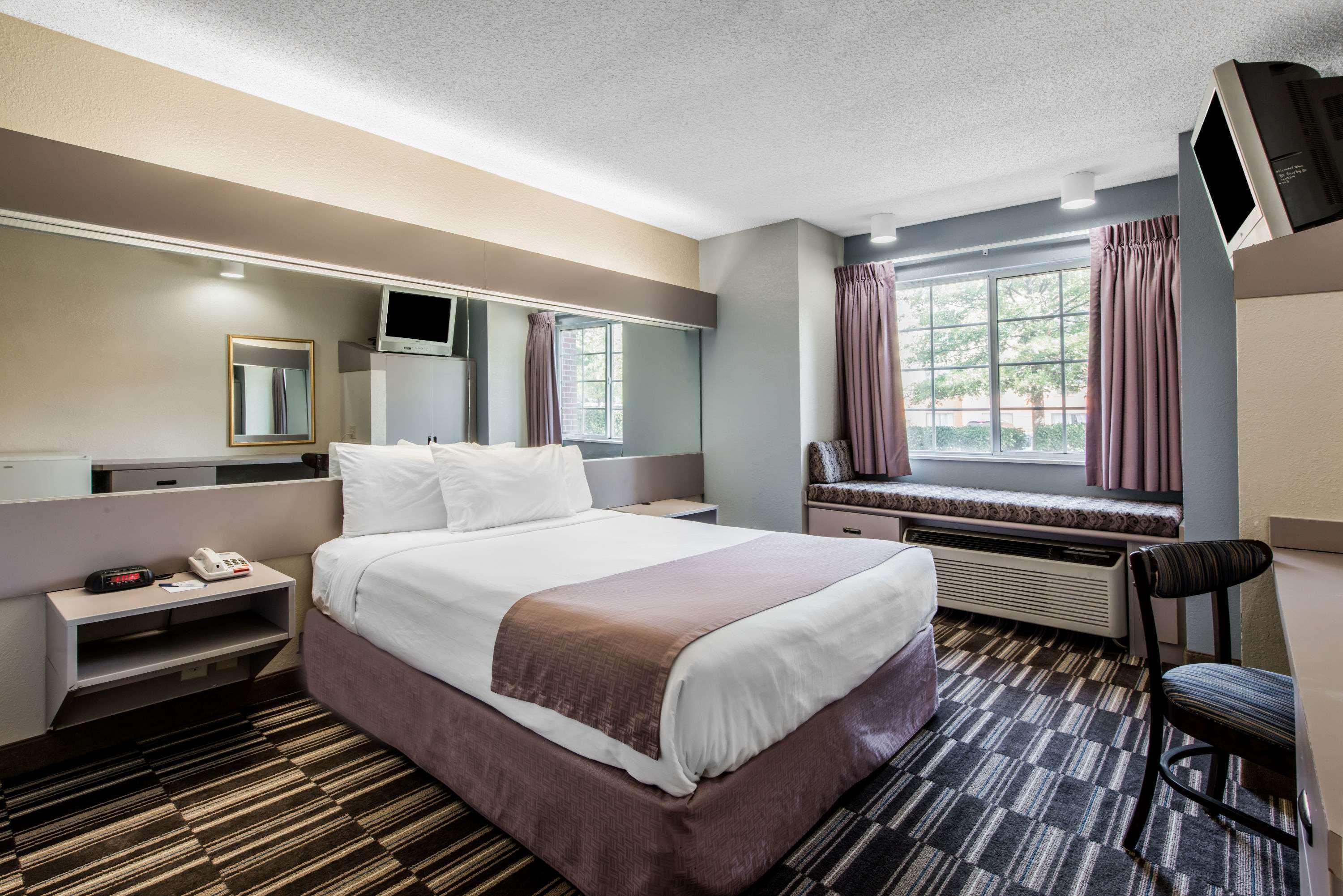 Microtel Inn & Suites by Wyndham Georgetown — photo 5