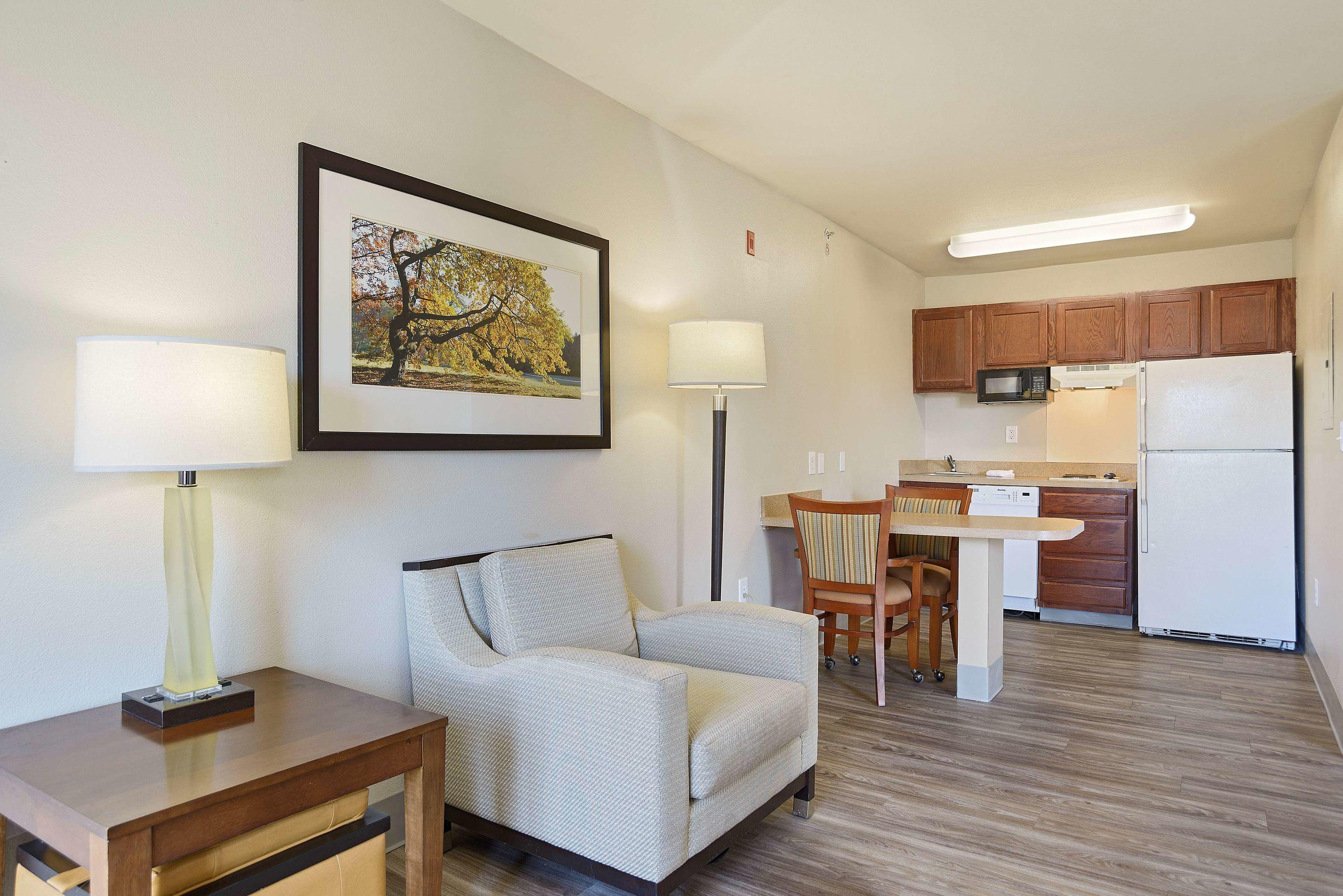 Extended Stay America - Kansas City - Lenexa - 87th St. — photo 4