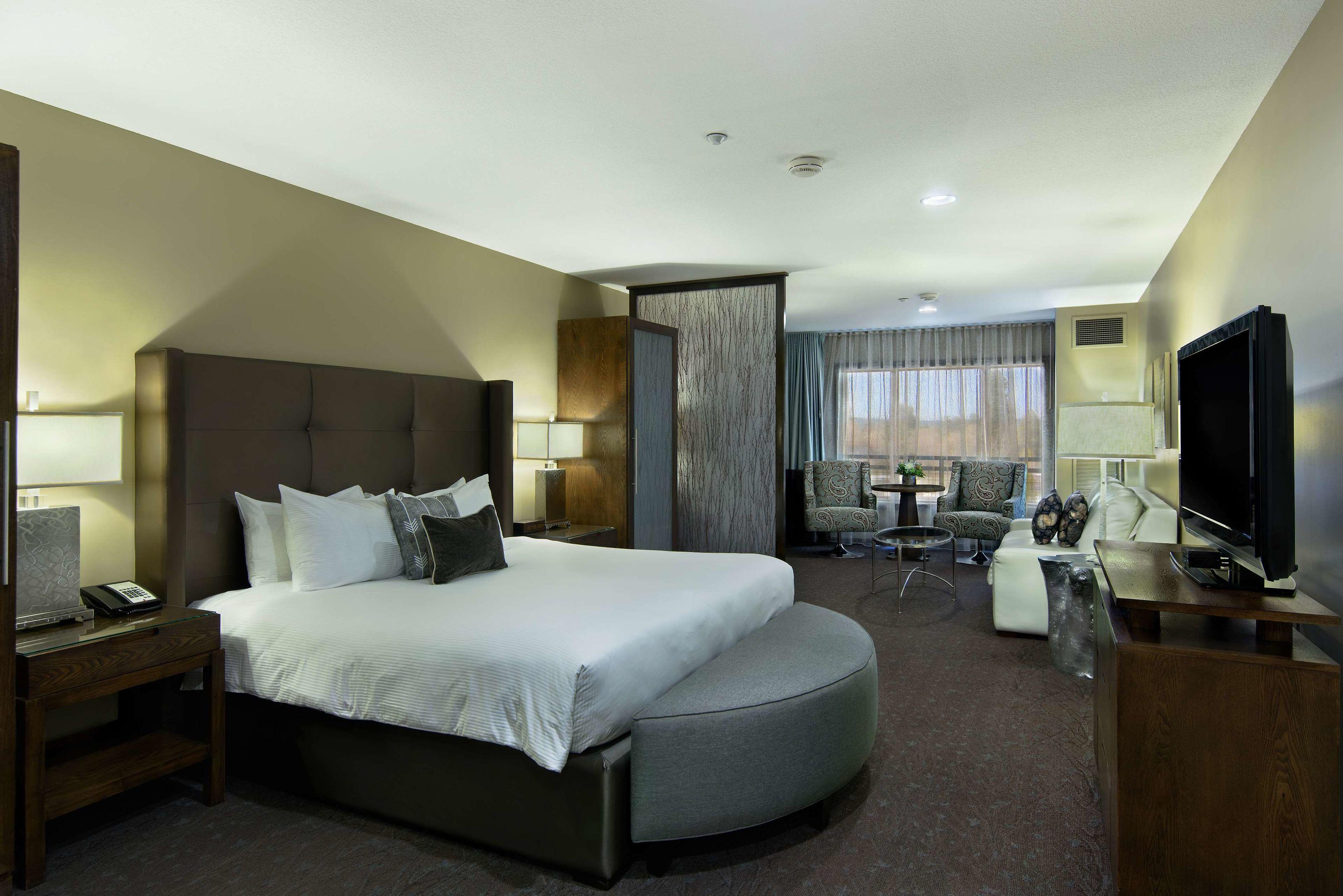 The Oxford Hotel Bend — photo 4