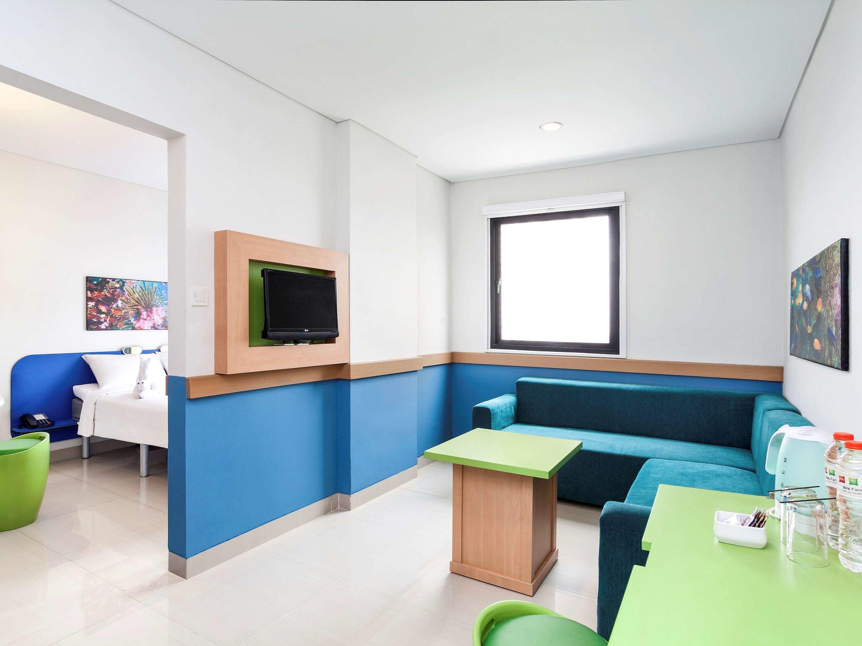 ibis budget Jakarta Daan Mogot — photo 4