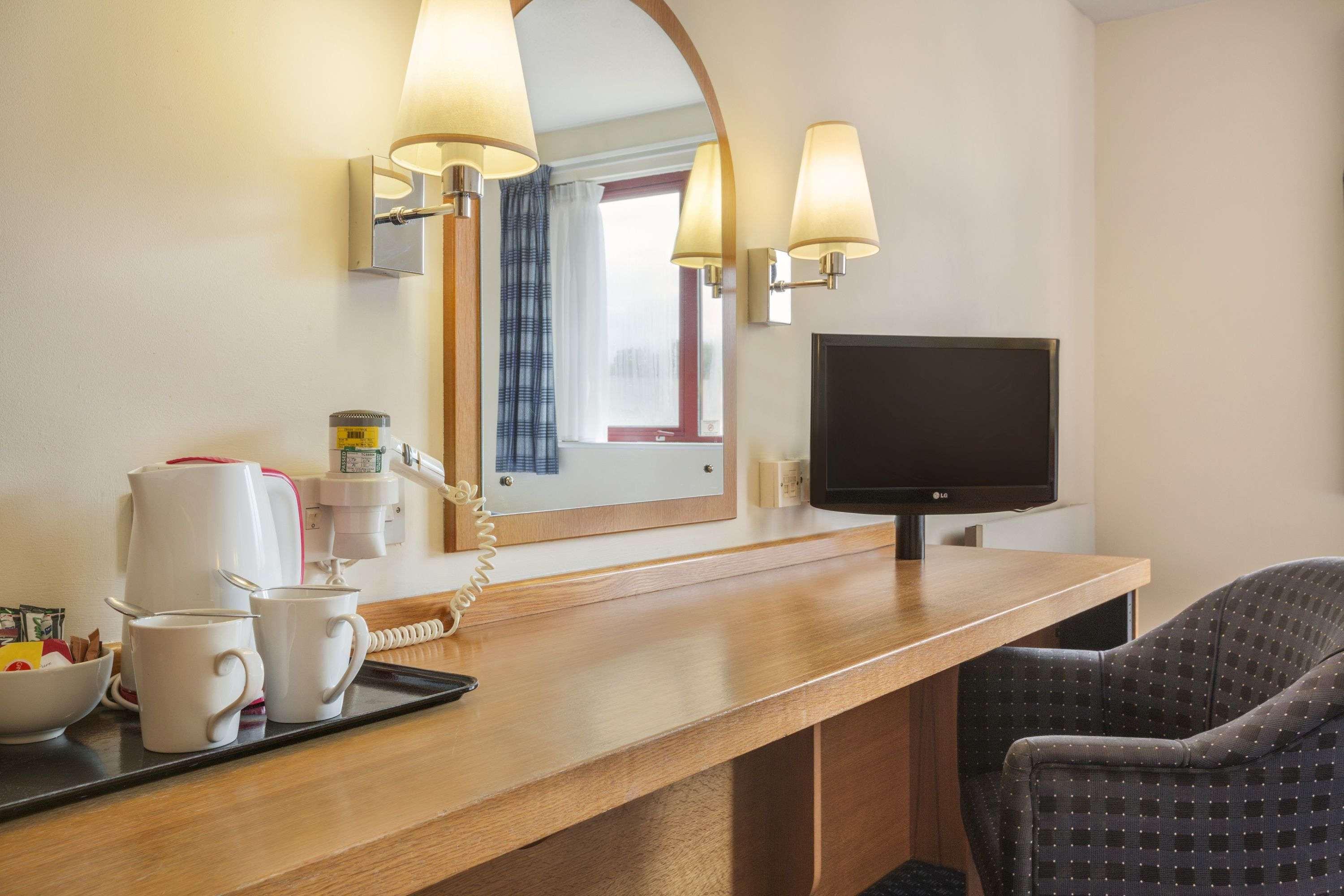 Days Inn Magor — photo 5
