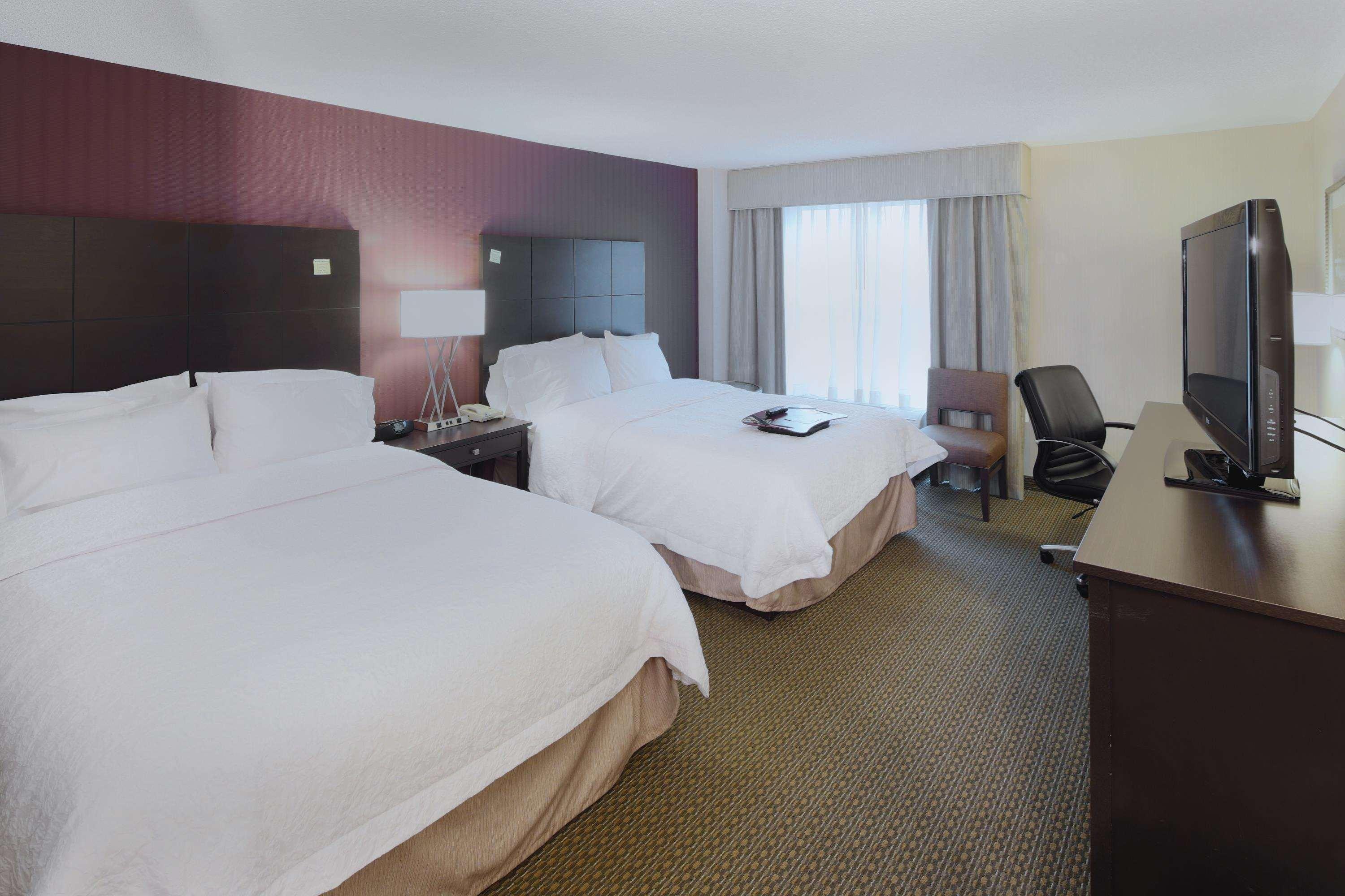 Hampton Inn & Suites Reagan National Airport — photo 5