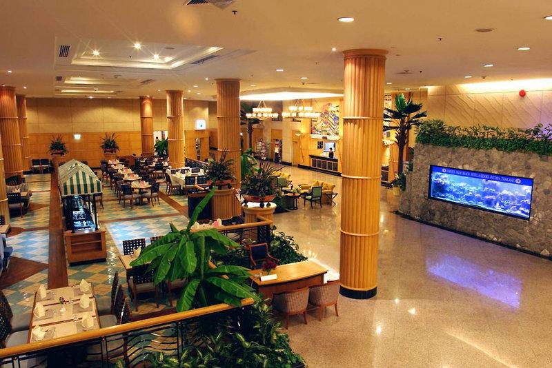 Jomtien Palm Beach Hotel & Resort — photo 4