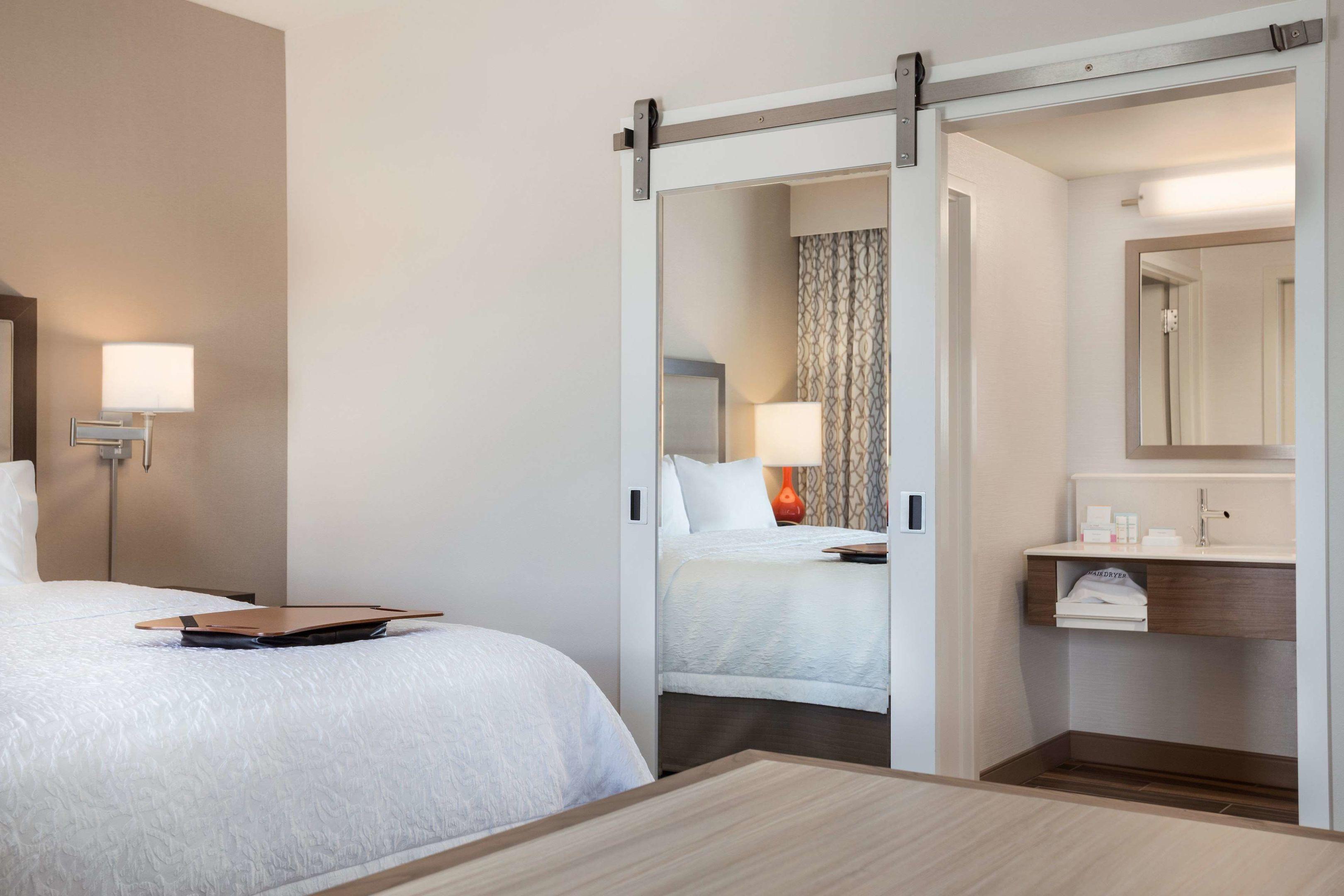 Hampton Inn & Suites West Des Moines/SW-Mall Area — photo 4