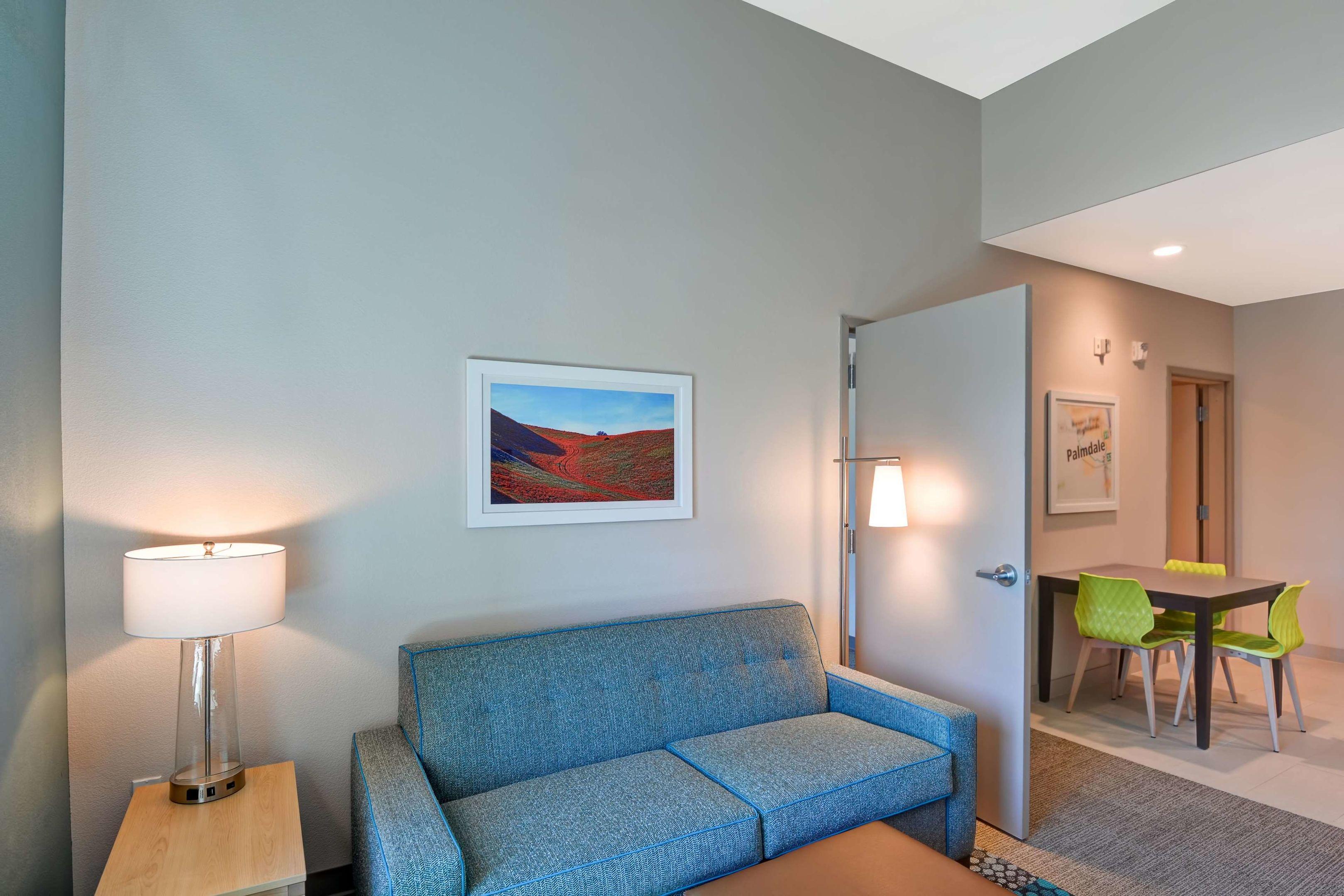 Home2 Suites By Hilton Palmdale — photo 4