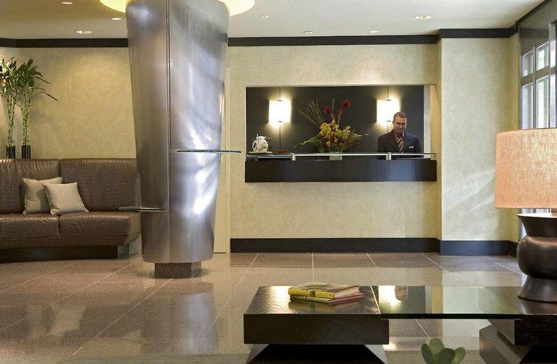 Gardens Suites Hotel by Affinia — photo 5