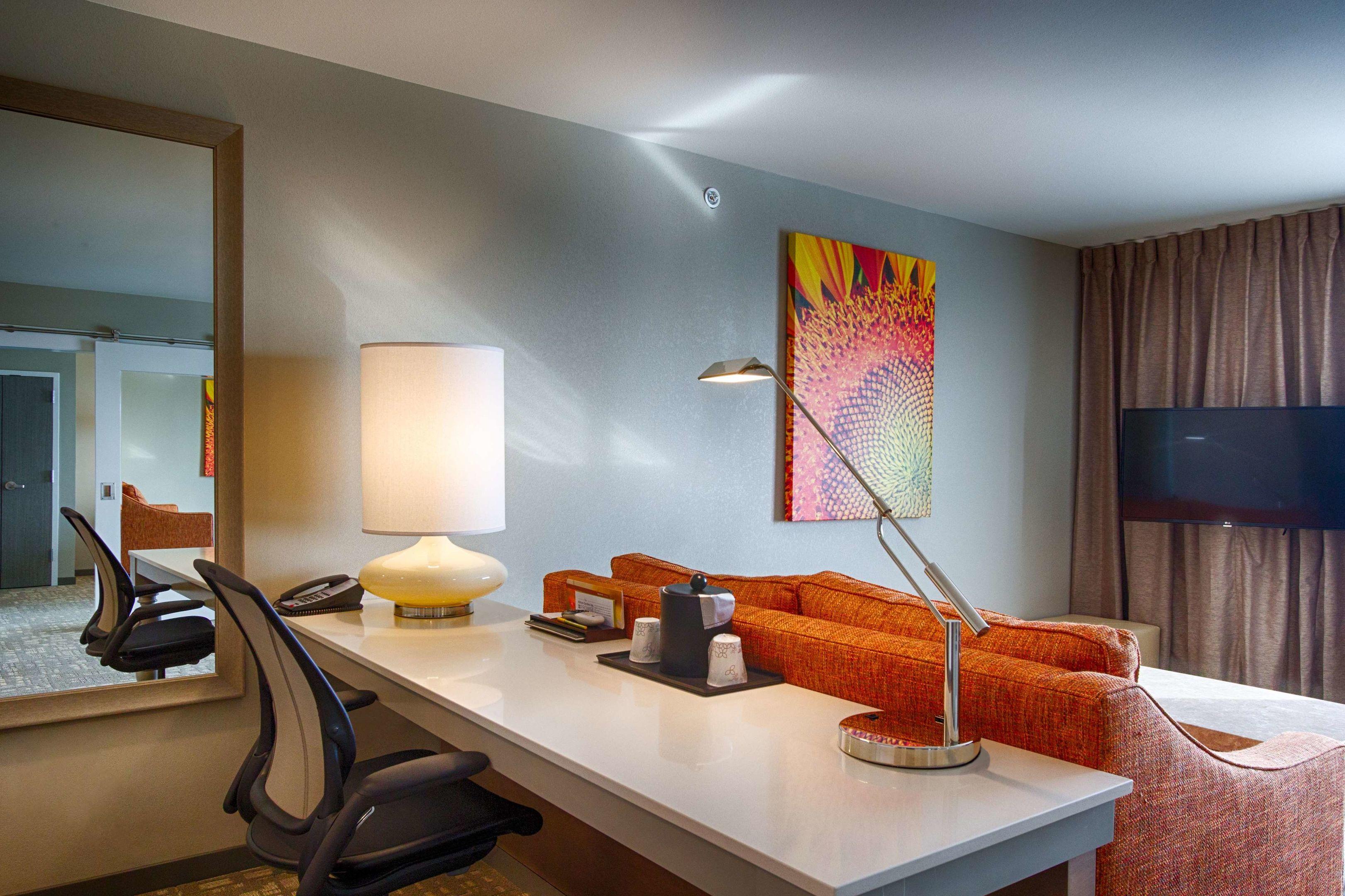 Hilton Garden Inn Salina — photo 5