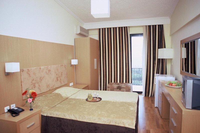 Village Mare Hotel — photo 4