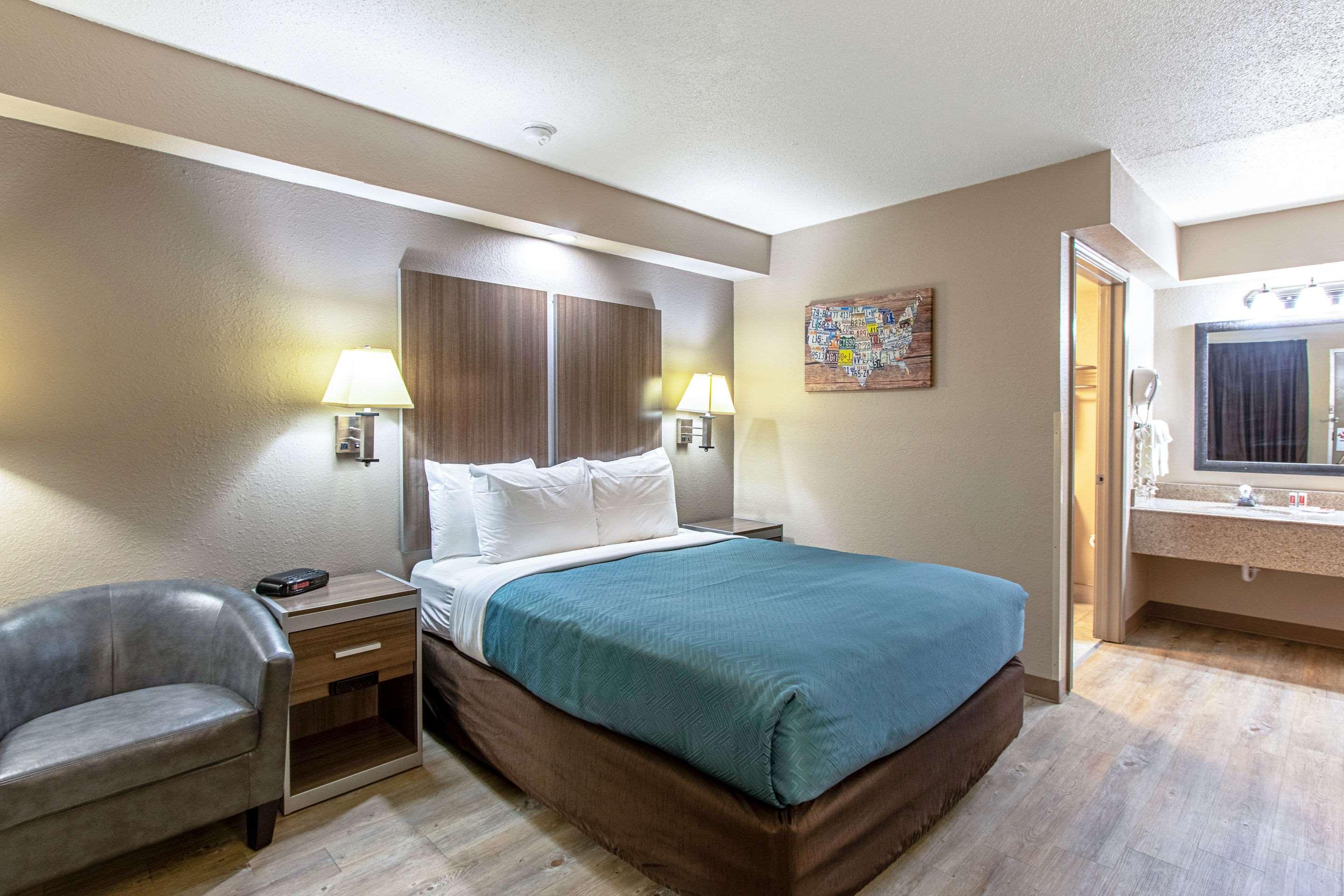 Econo Lodge — photo 4