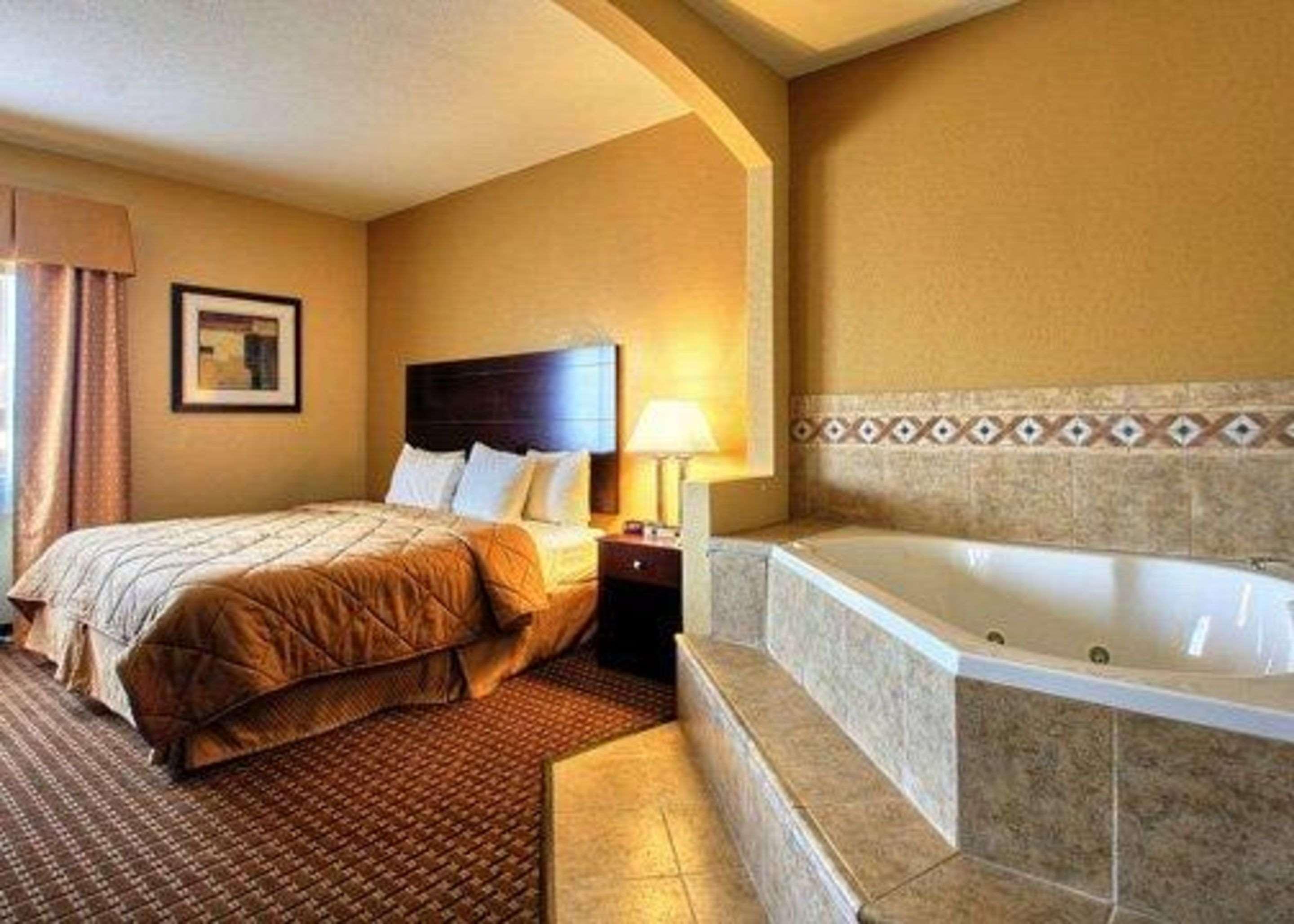 Quality Inn Des Moines — photo 4