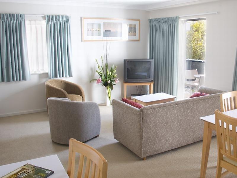 Nesuto Mounts Bay Perth Apartment Hotel — photo 4