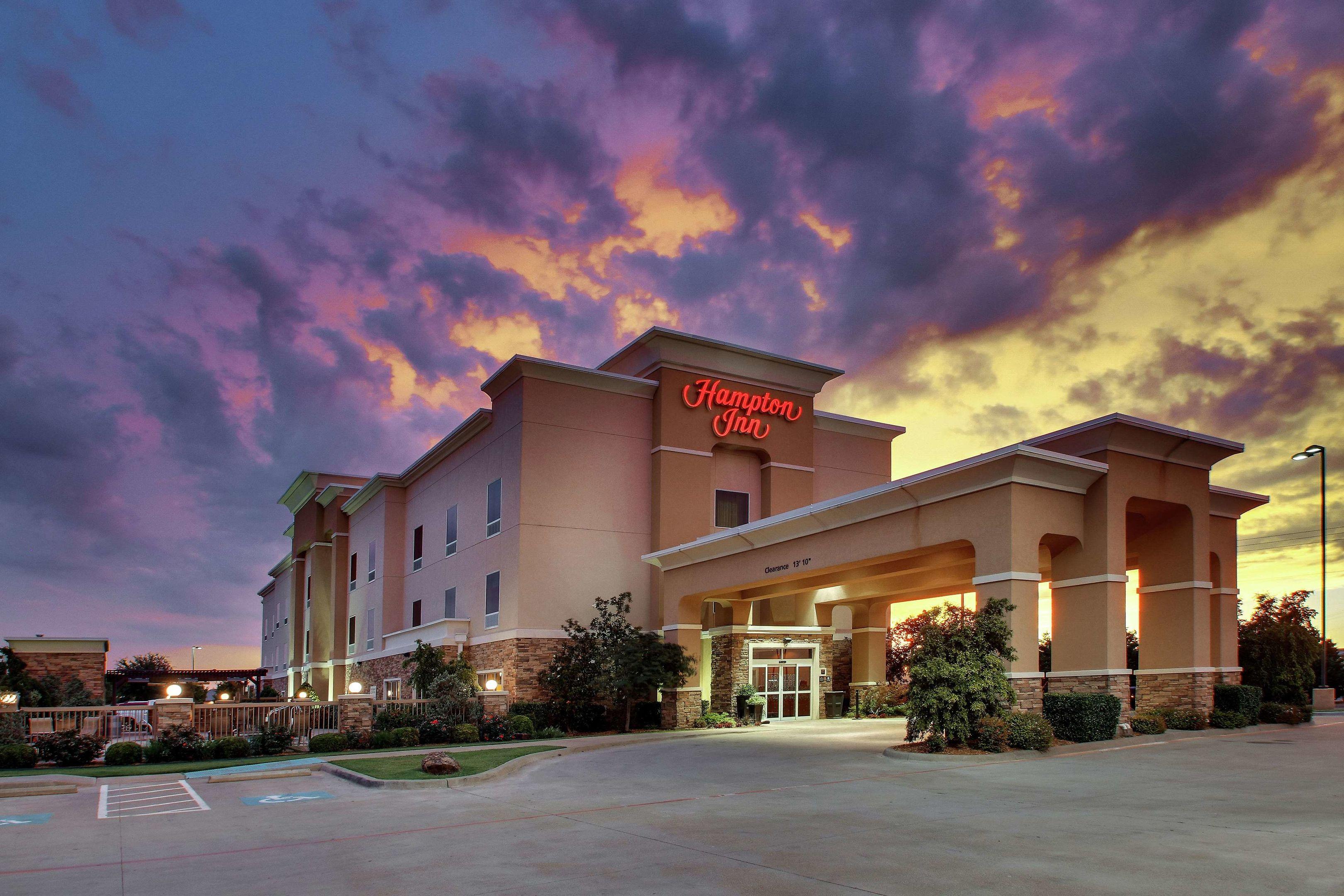 Hampton Inn Vernon — photo 5