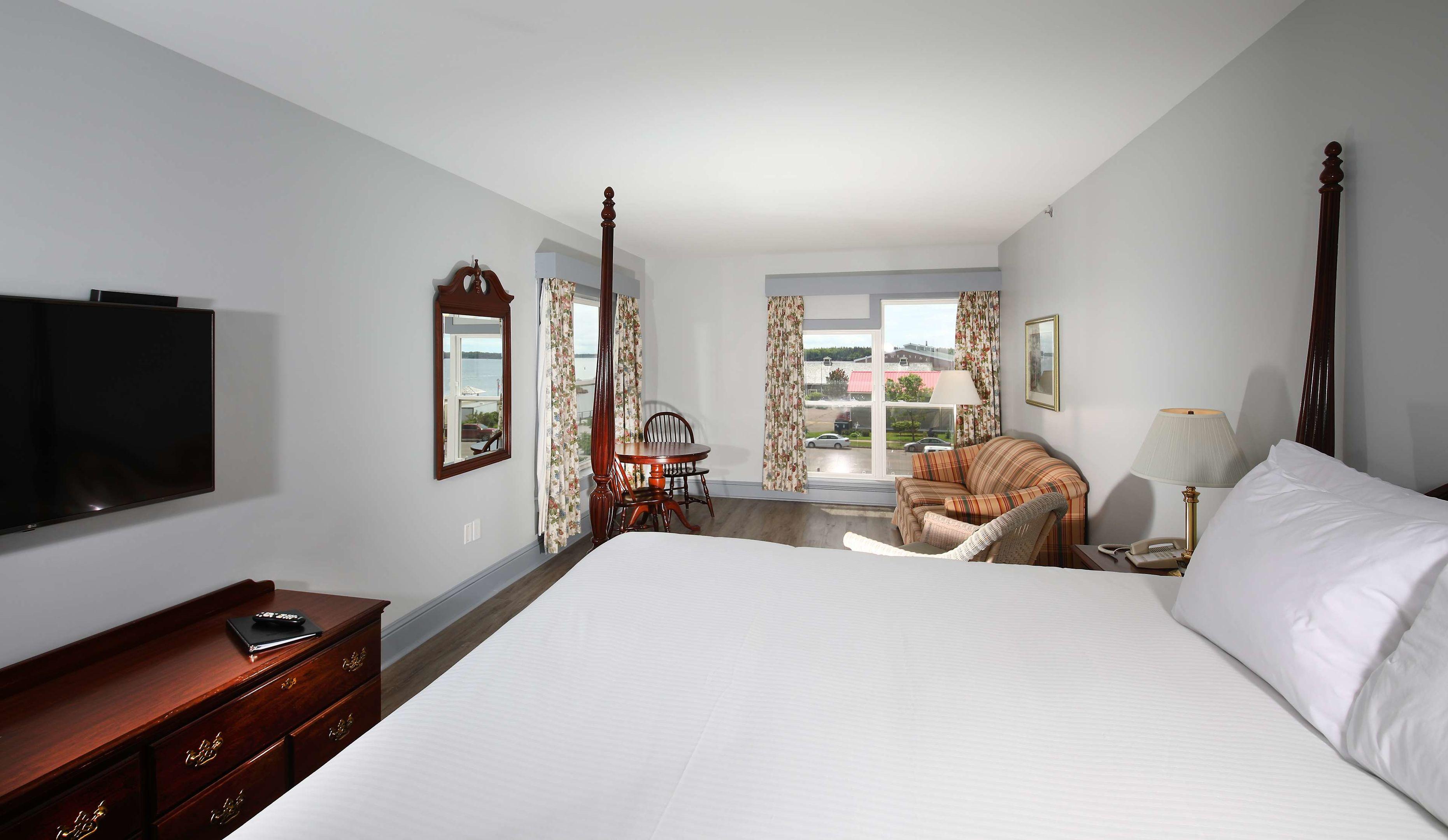 The Loyalist Country Inn — photo 5