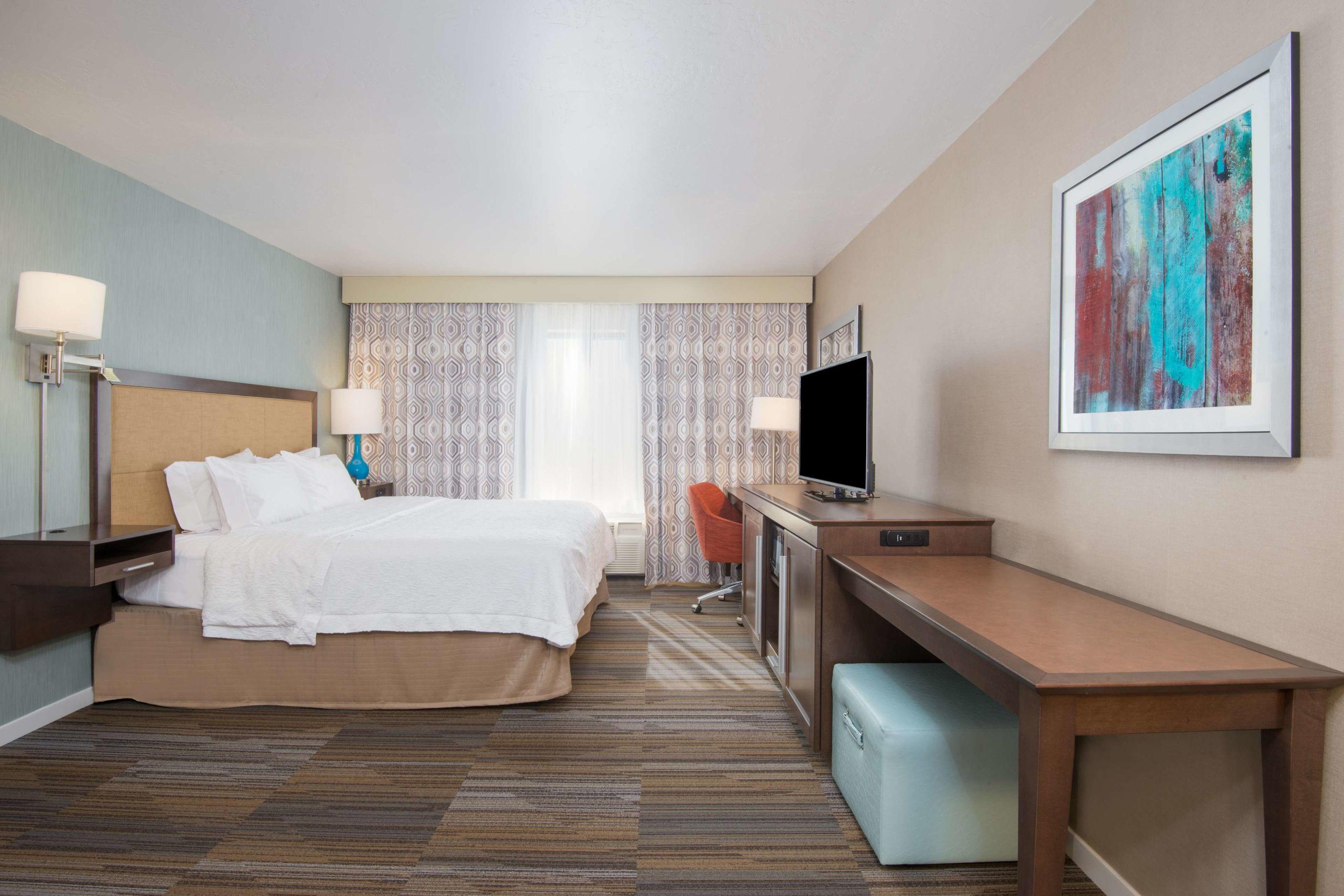 Hampton Inn & Suites Los Alamos — photo 3