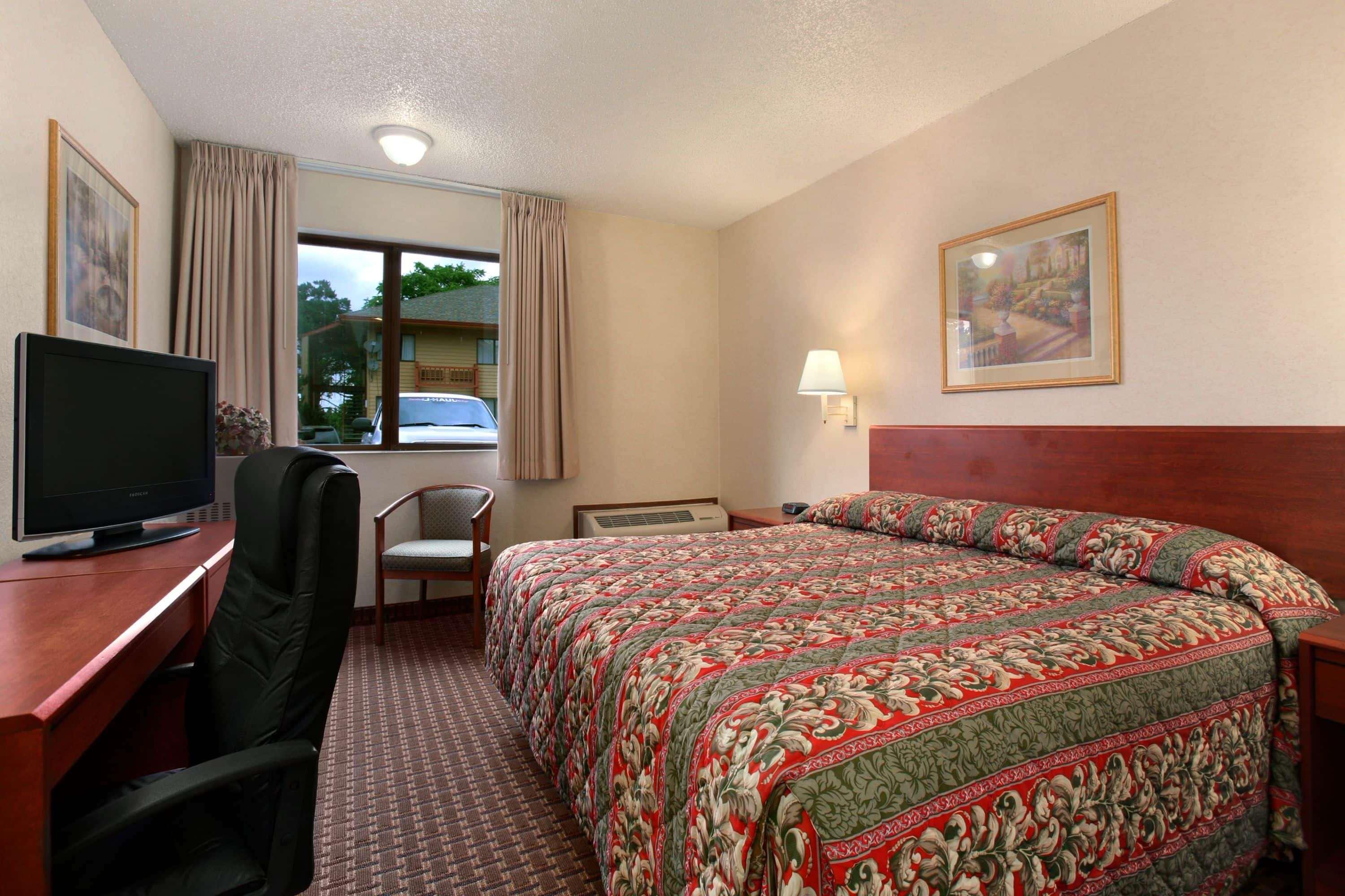 Howard Johnson by Wyndham Portland Airport — photo 4