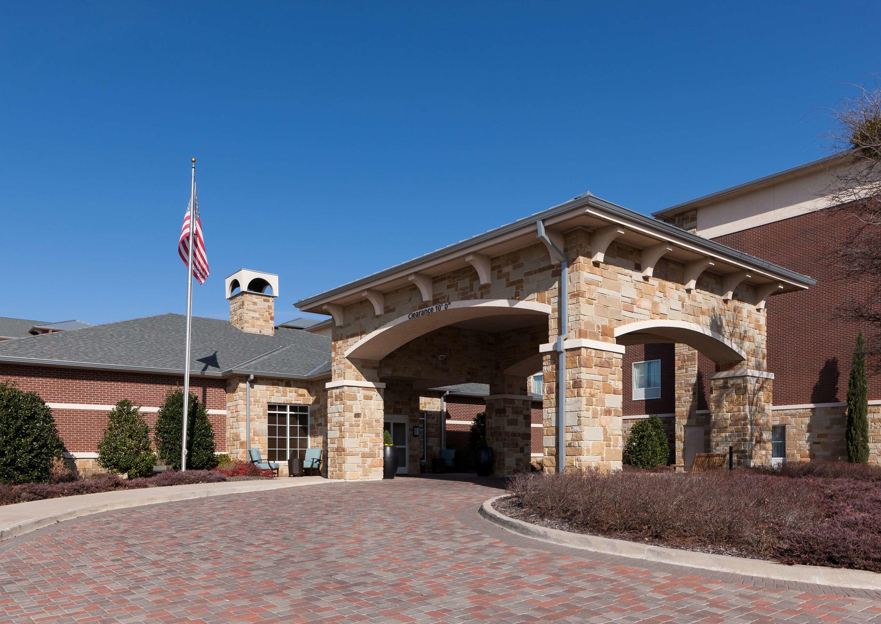 Homewood Suites by Hilton Denton — photo 4