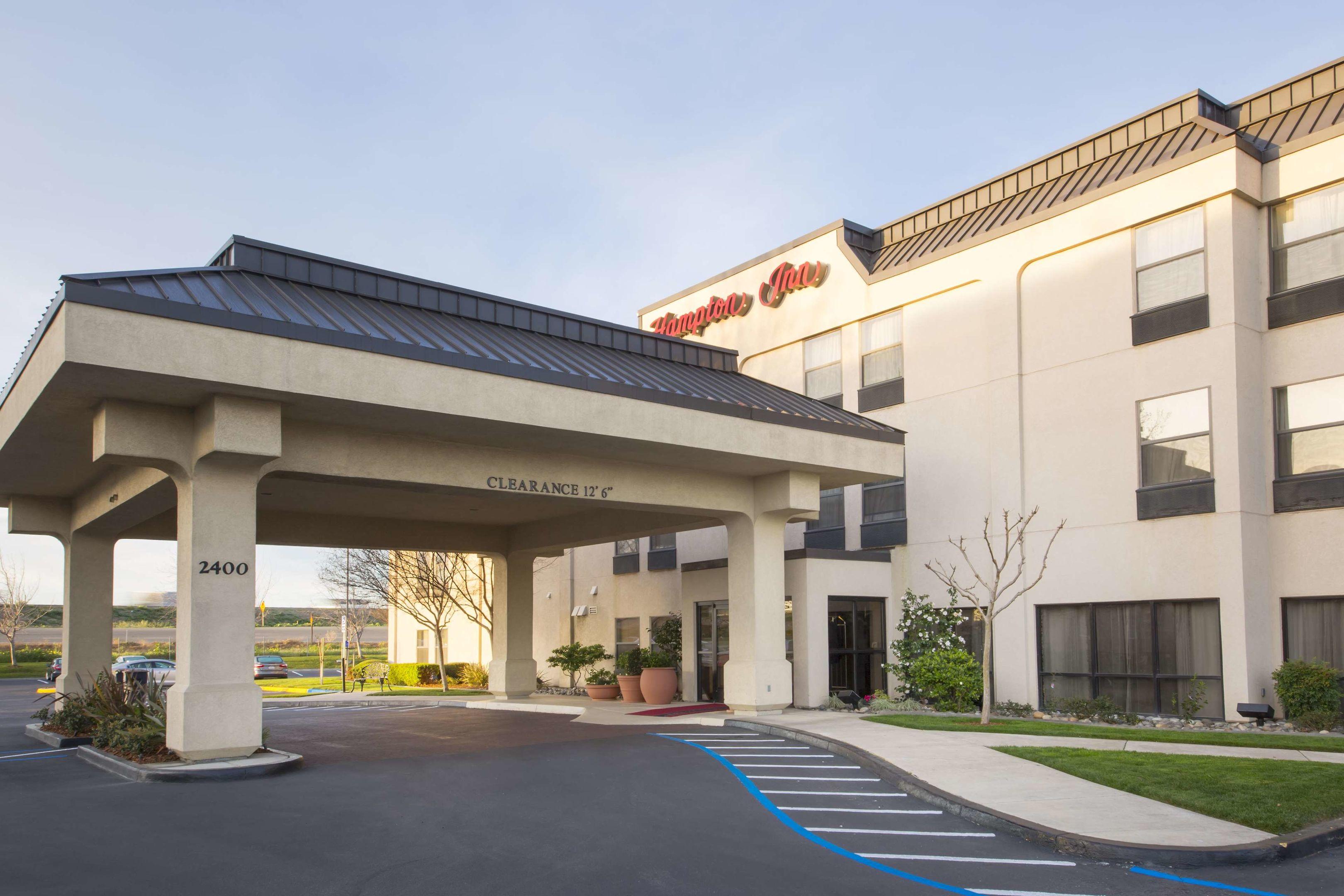 Hampton Inn Tracy — photo 4