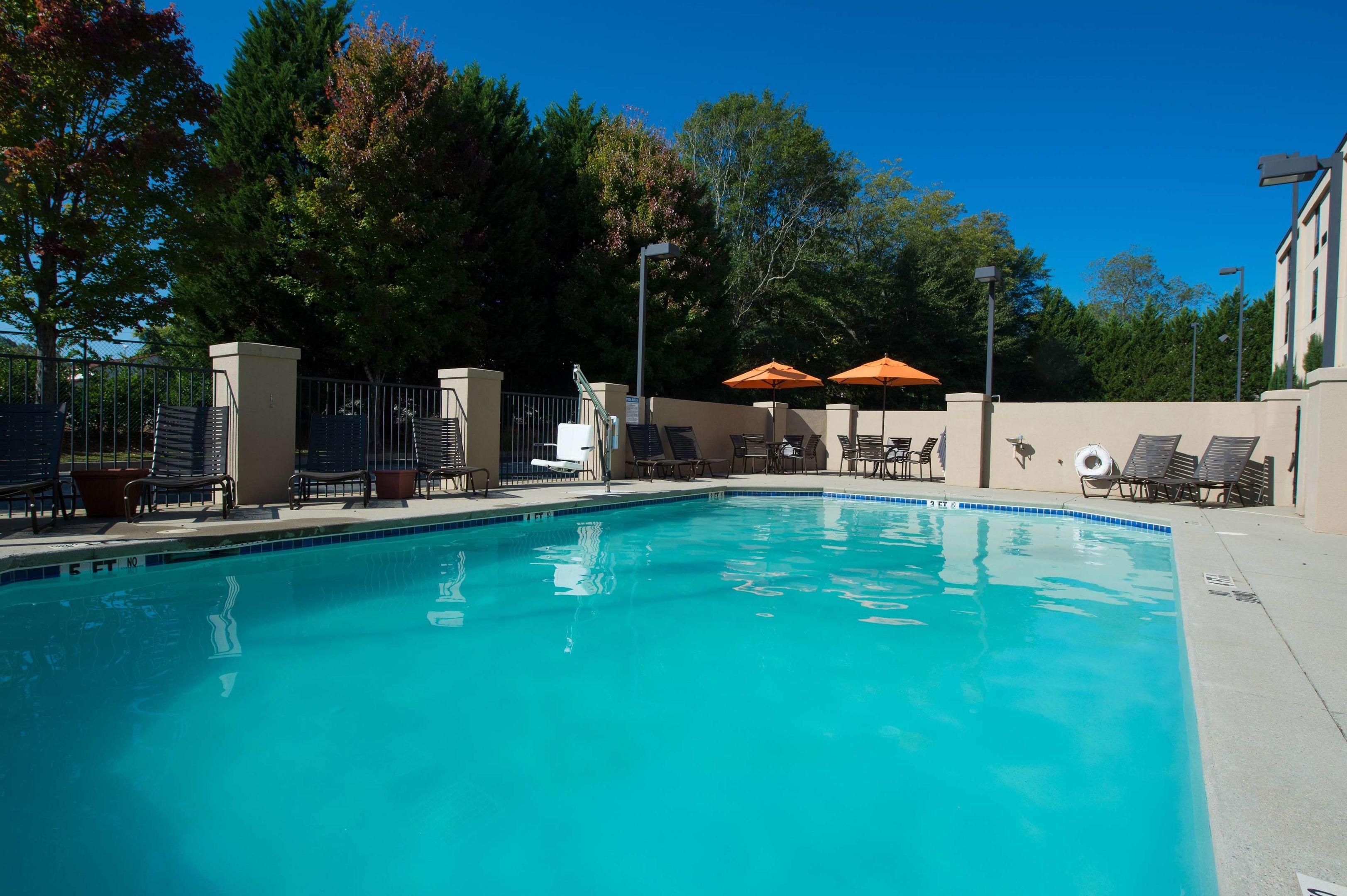 Hampton Inn Gainesville — photo 4