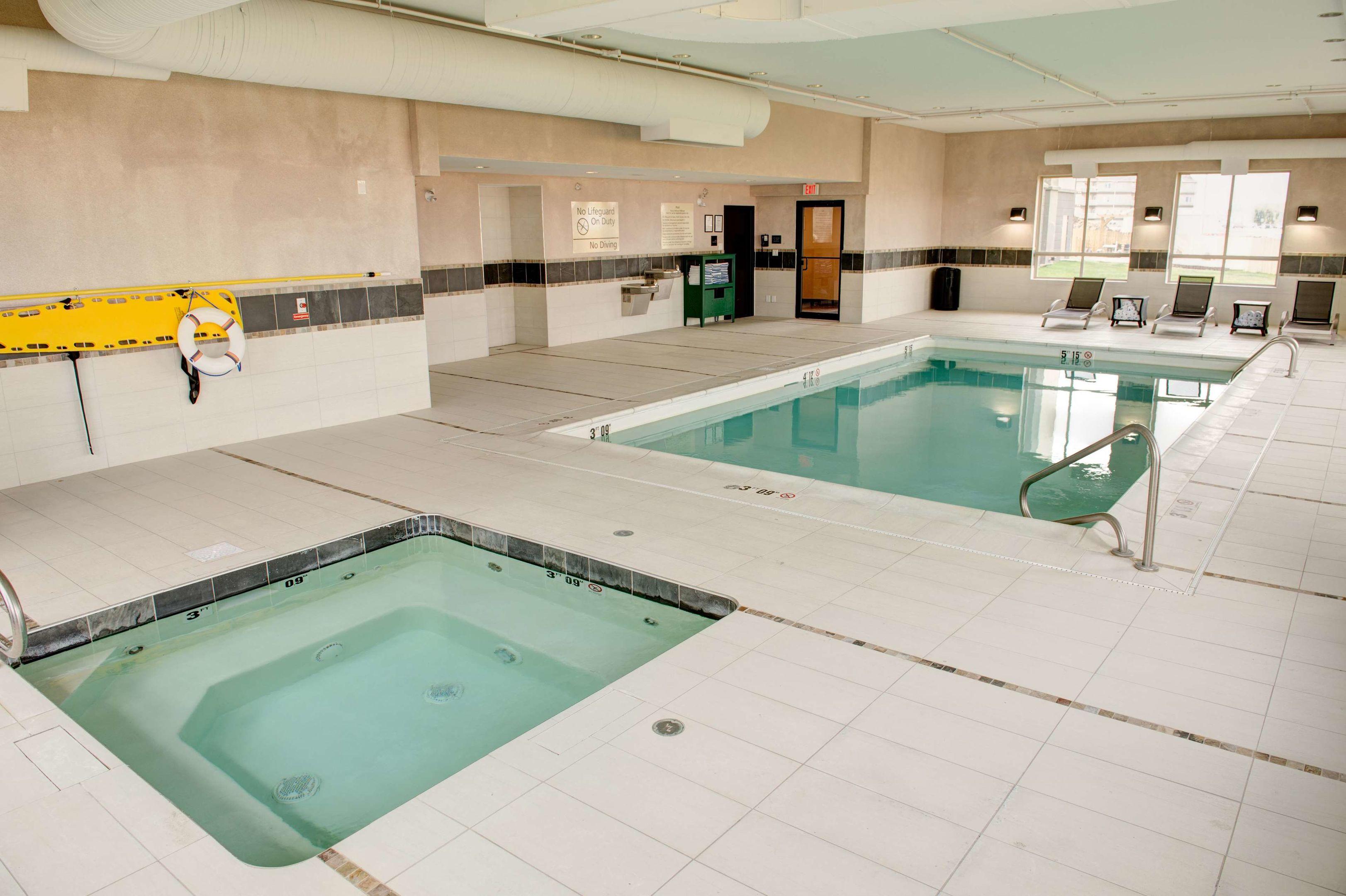 Hampton Inn & Suites by Hilton Regina East Gate — photo 3