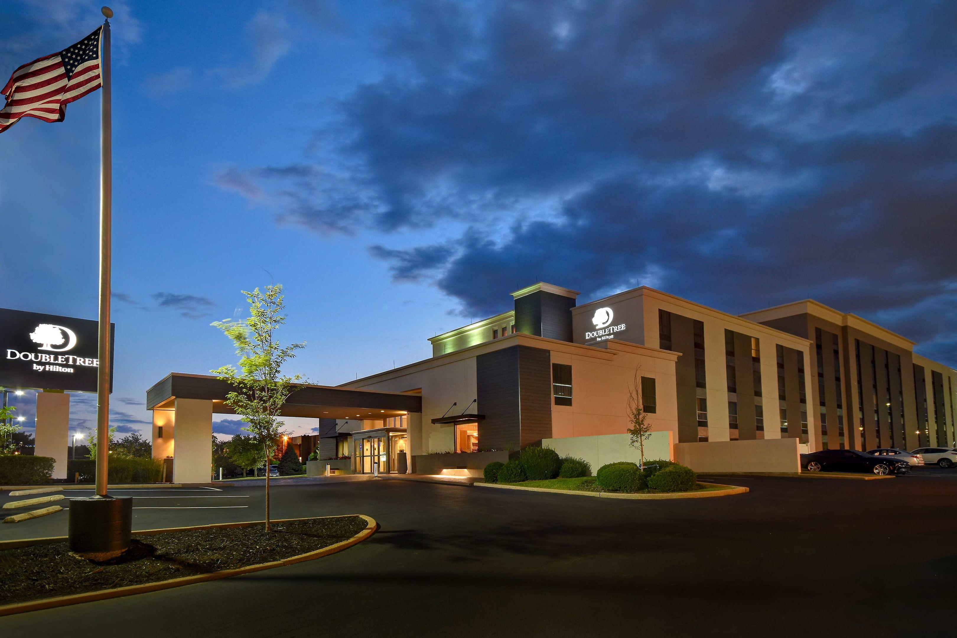 DoubleTree by Hilton St. Louis Airport — photo 3
