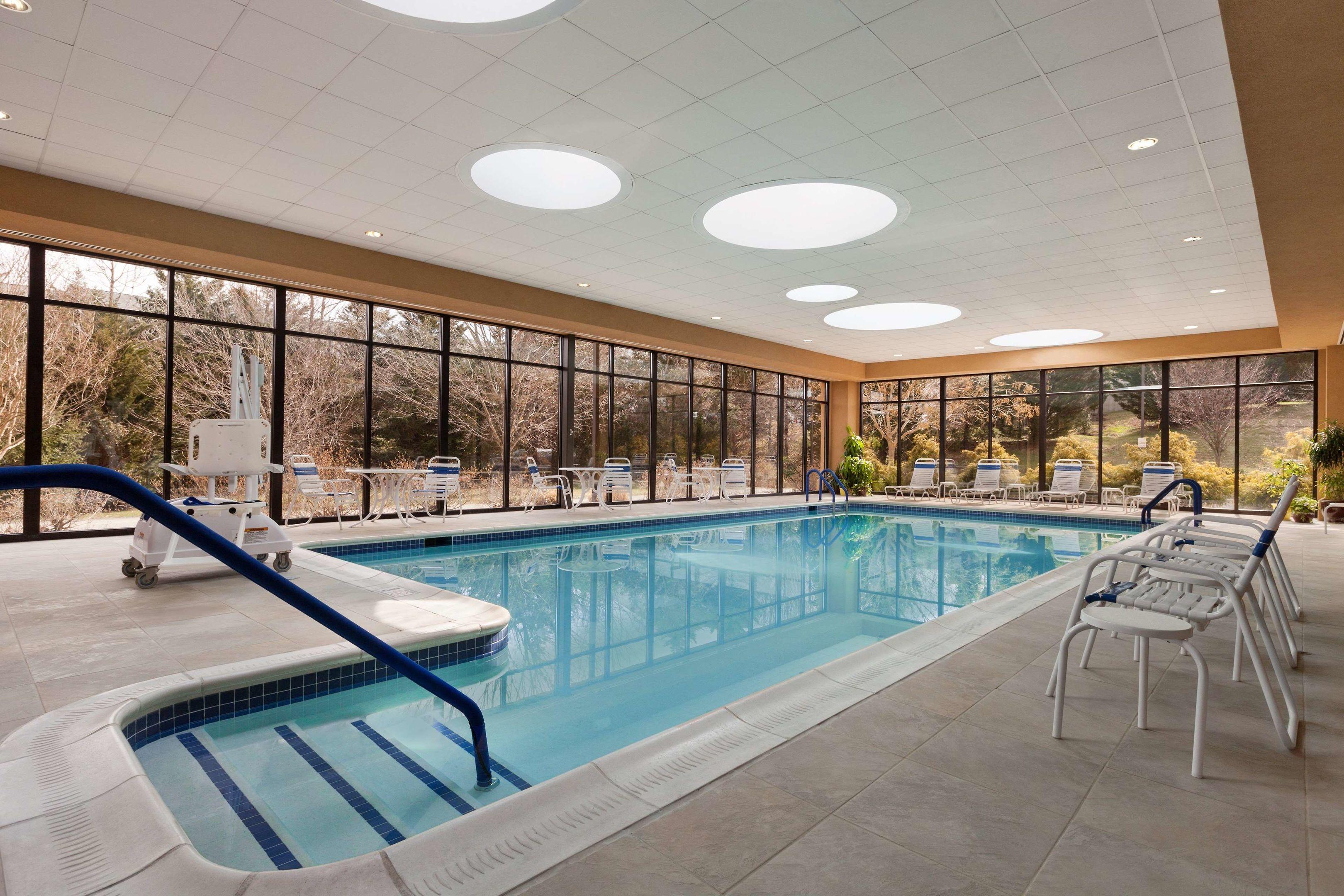 Hampton Inn Warrenton — photo 5