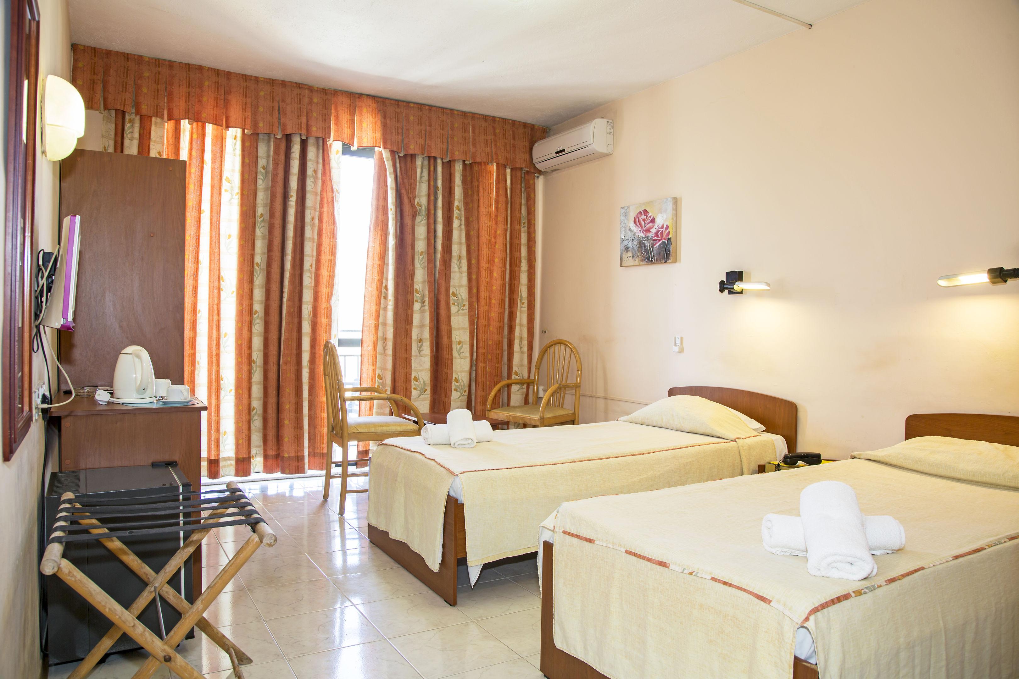 Relax Inn Hotel — photo 4