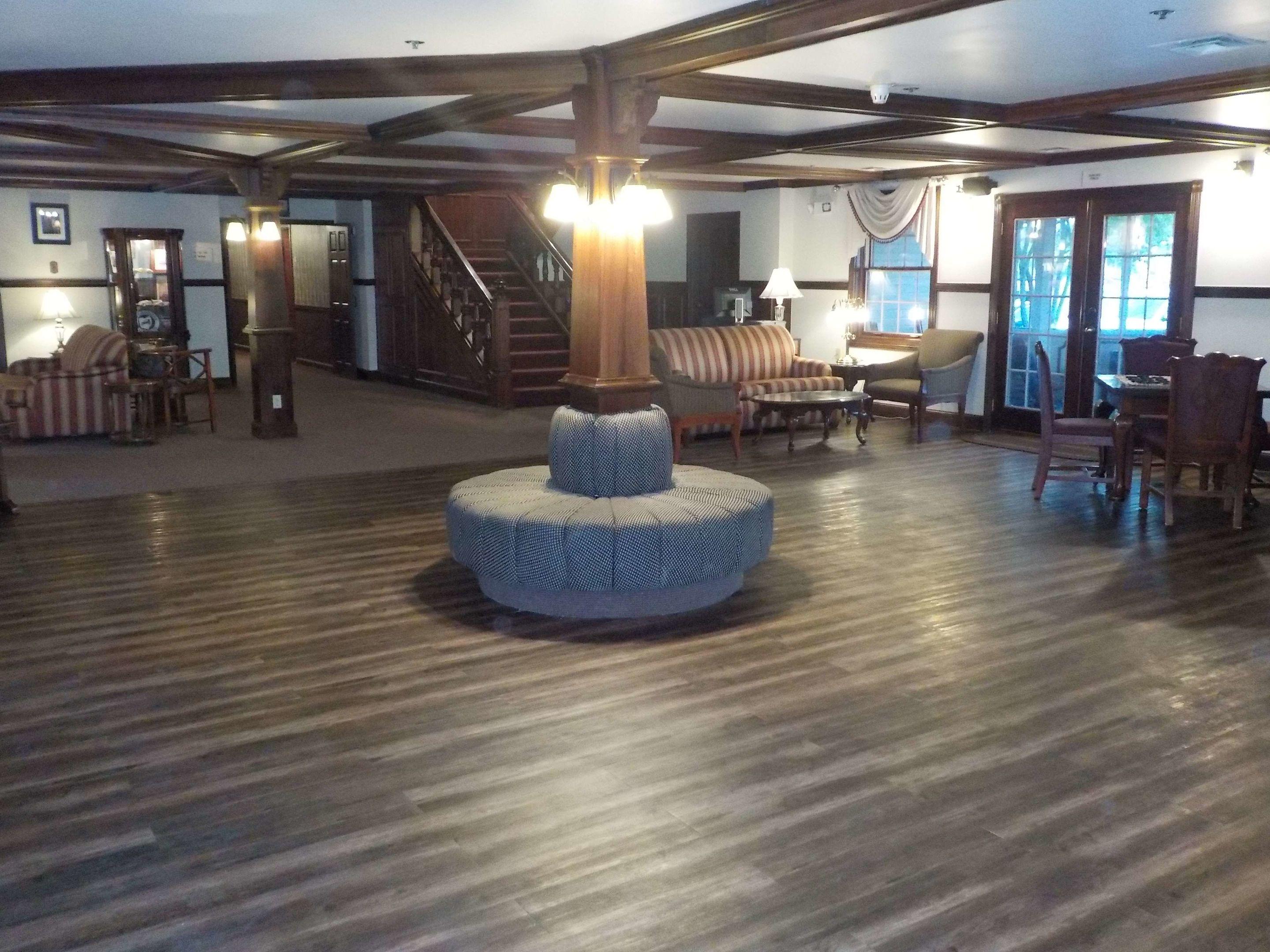 SureStay Plus Hotel by Best Western Auburn — photo 4