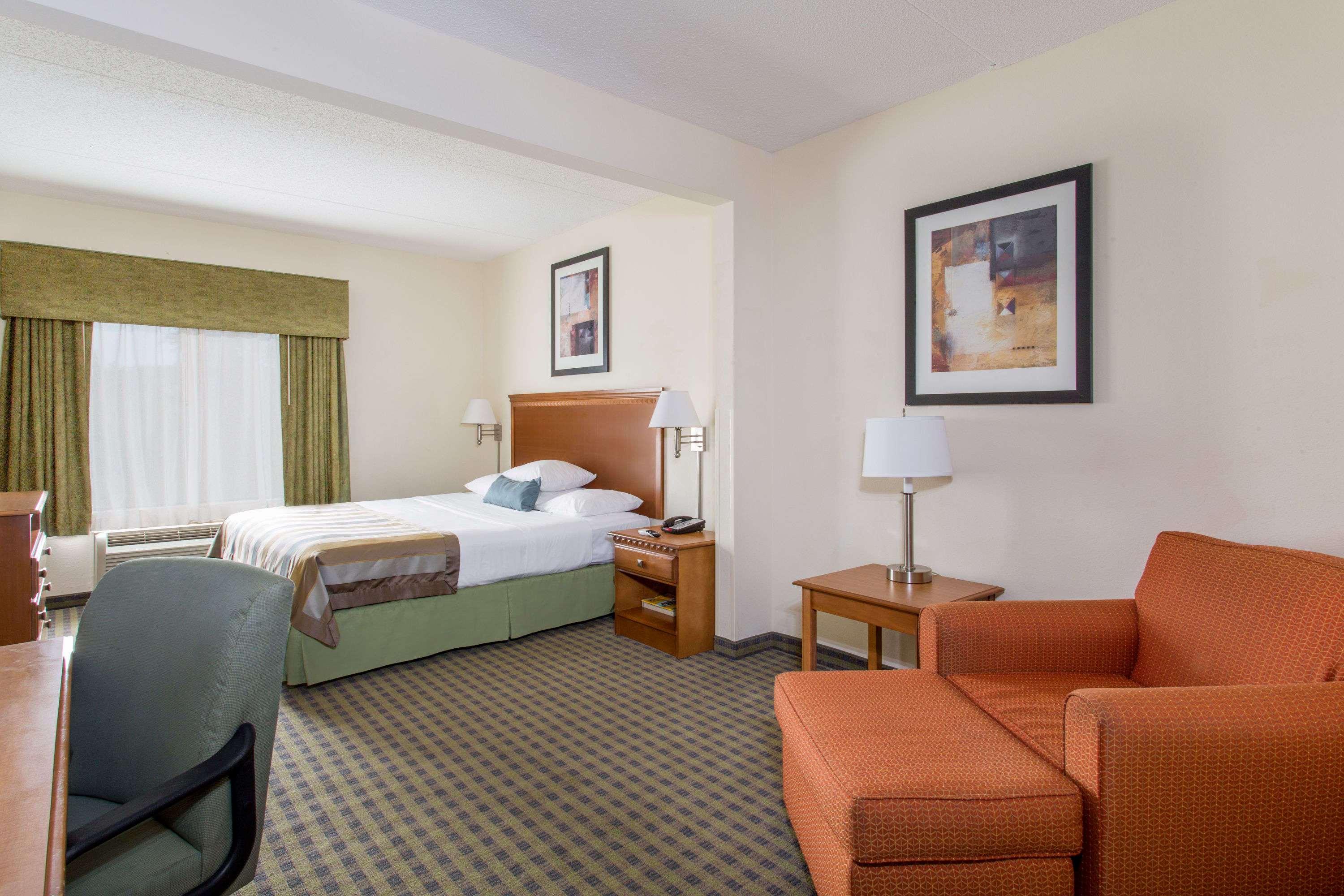 Wingate by Wyndham Atlanta Airport Fairburn — photo 4