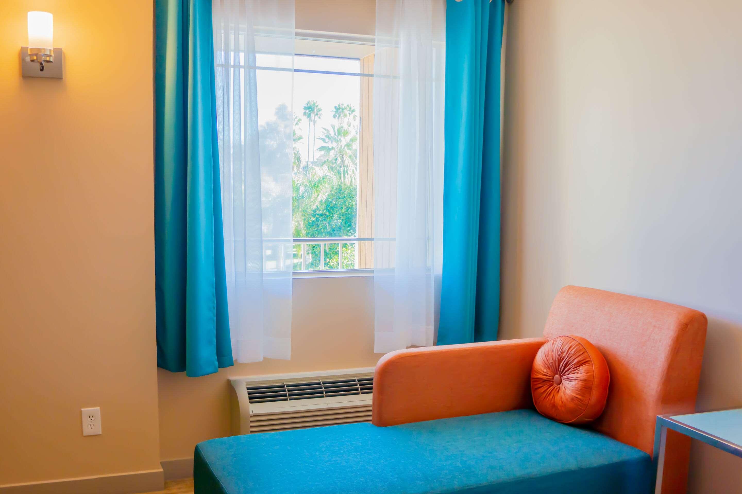 Tucson City Center InnSuites — photo 5