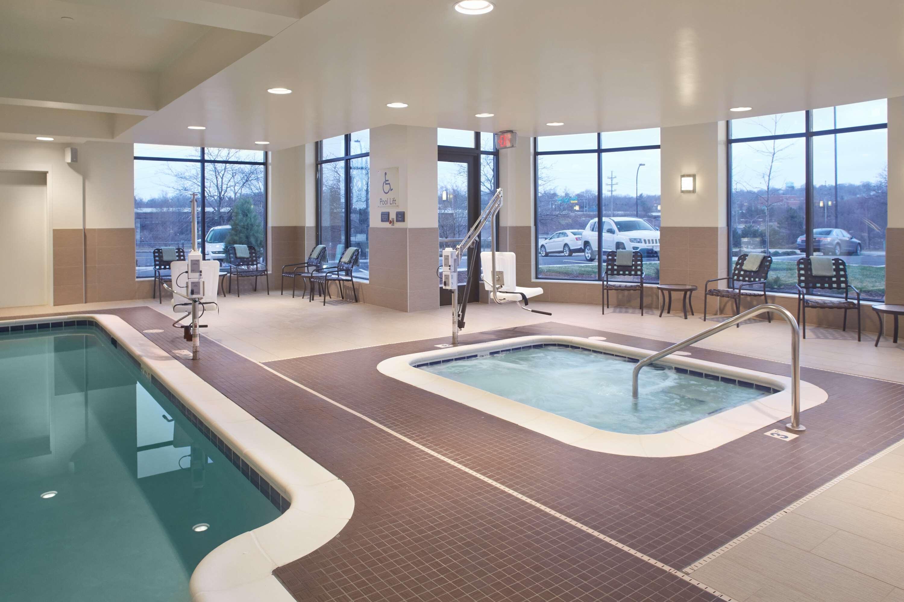 Hilton Garden Inn Akron — photo 4