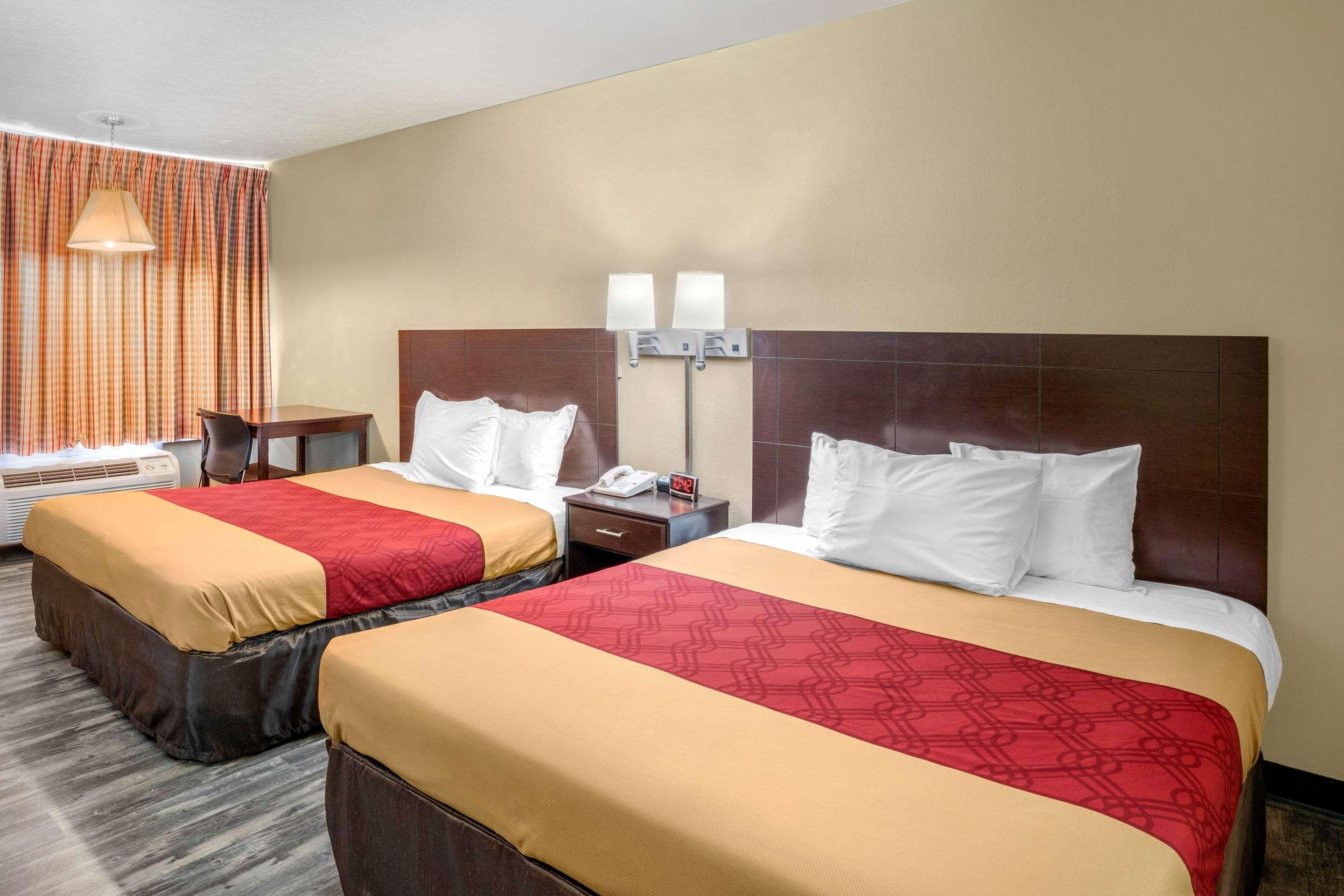 Econo Lodge Rolla — photo 3