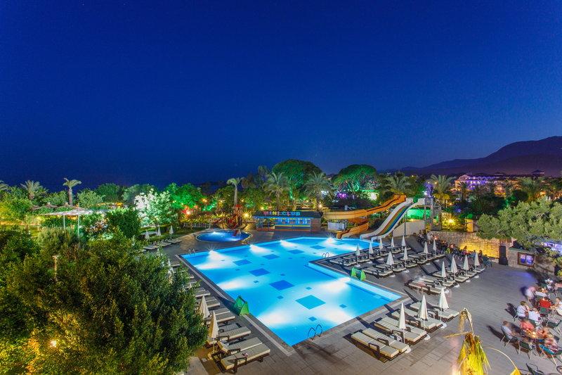 Lucida Beach Hotel — photo 2