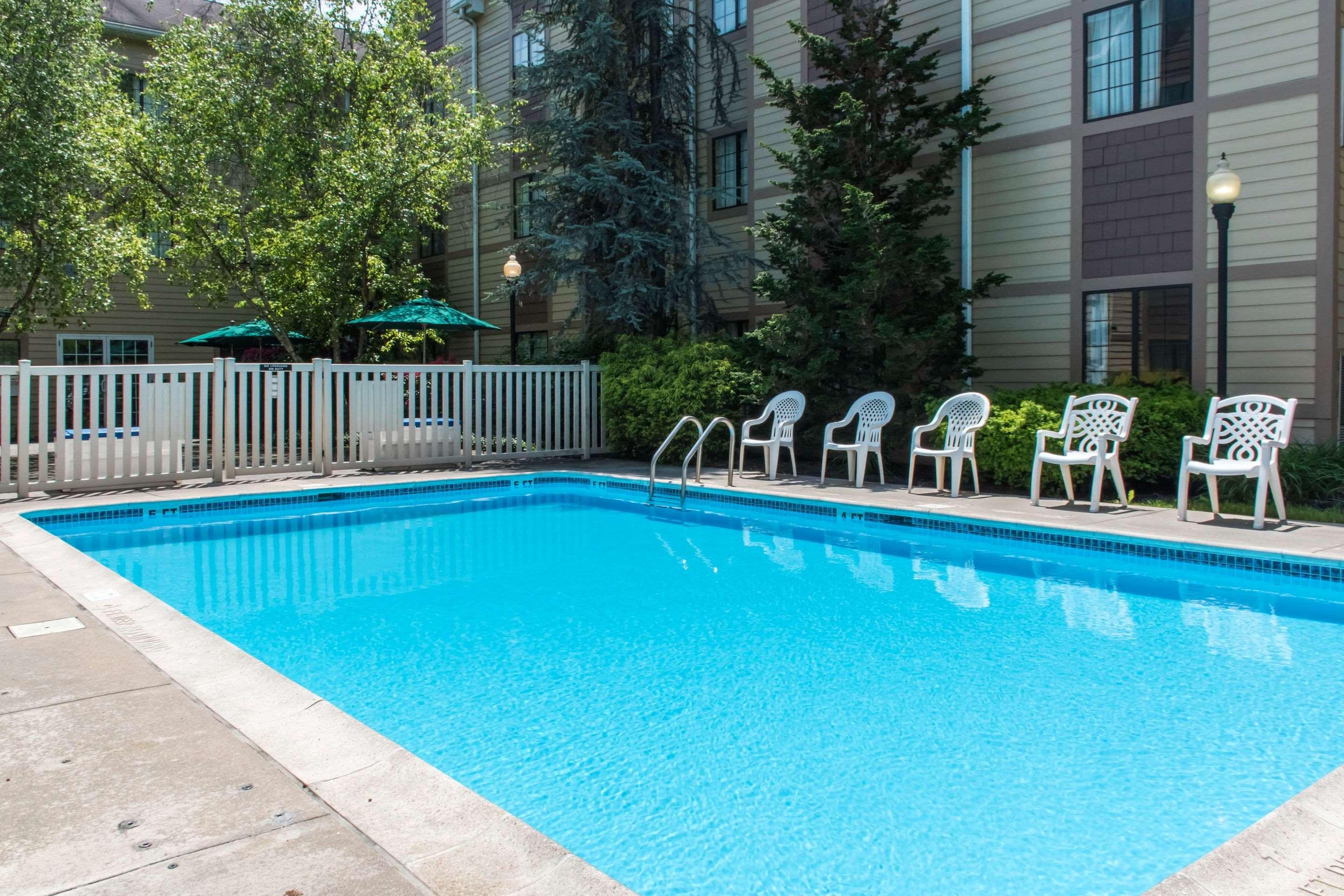 MainStay Suites of Lancaster County — photo 3