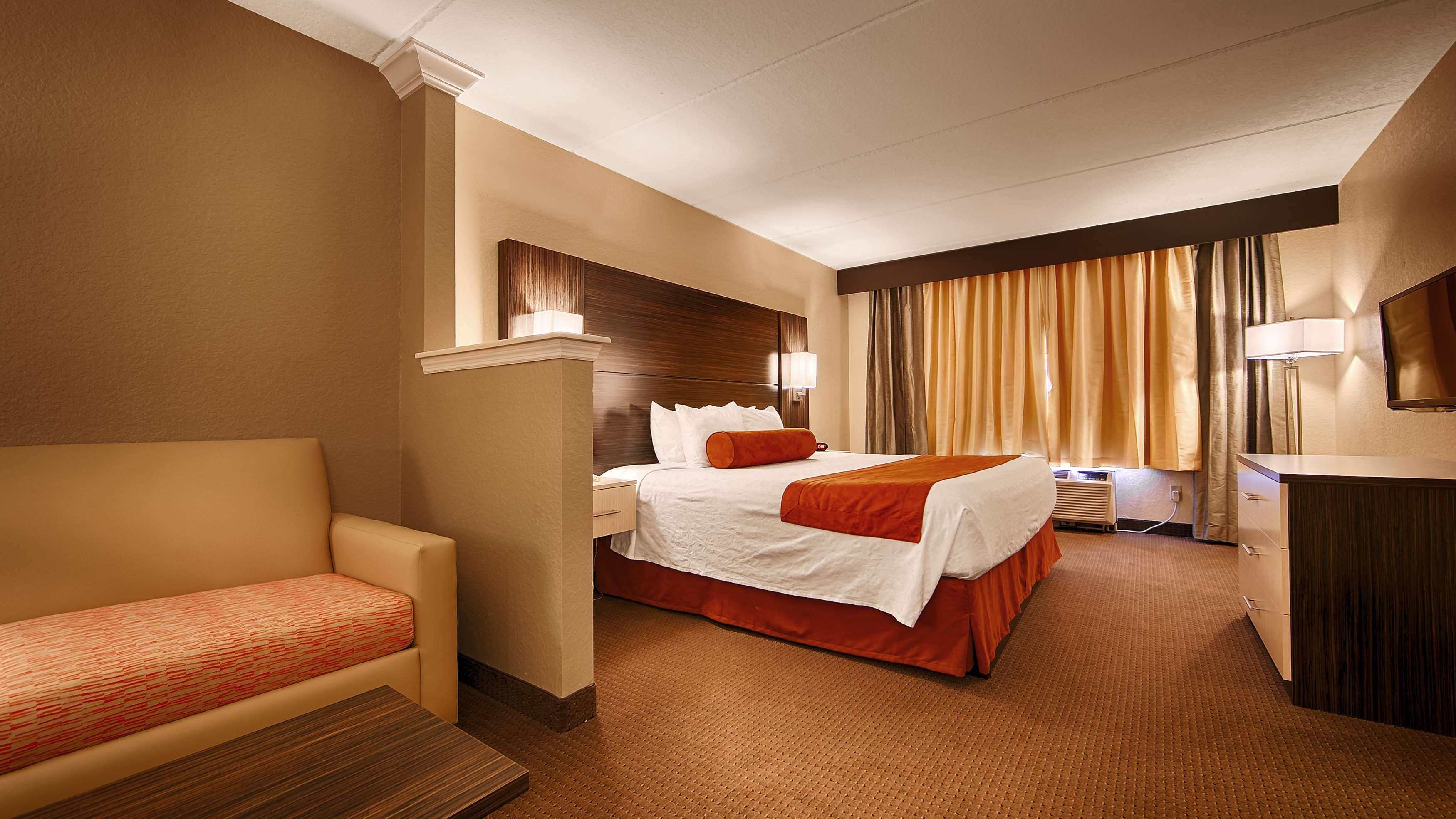 Best Western Airport Inn & Suites — photo 4