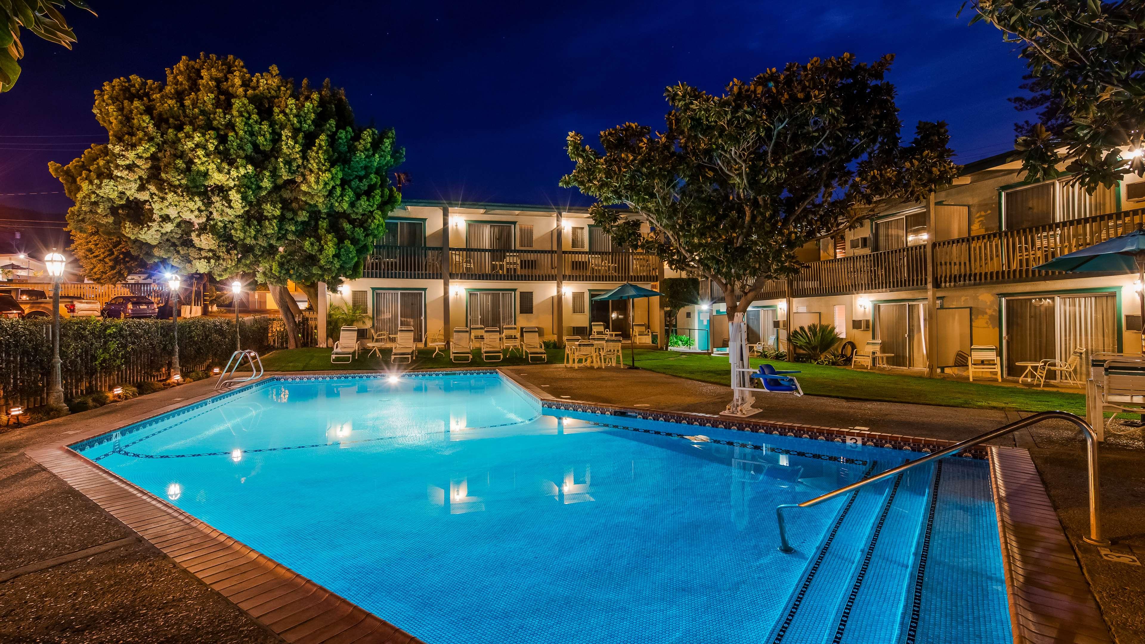 Best Western Plus Santa Barbara — photo 4