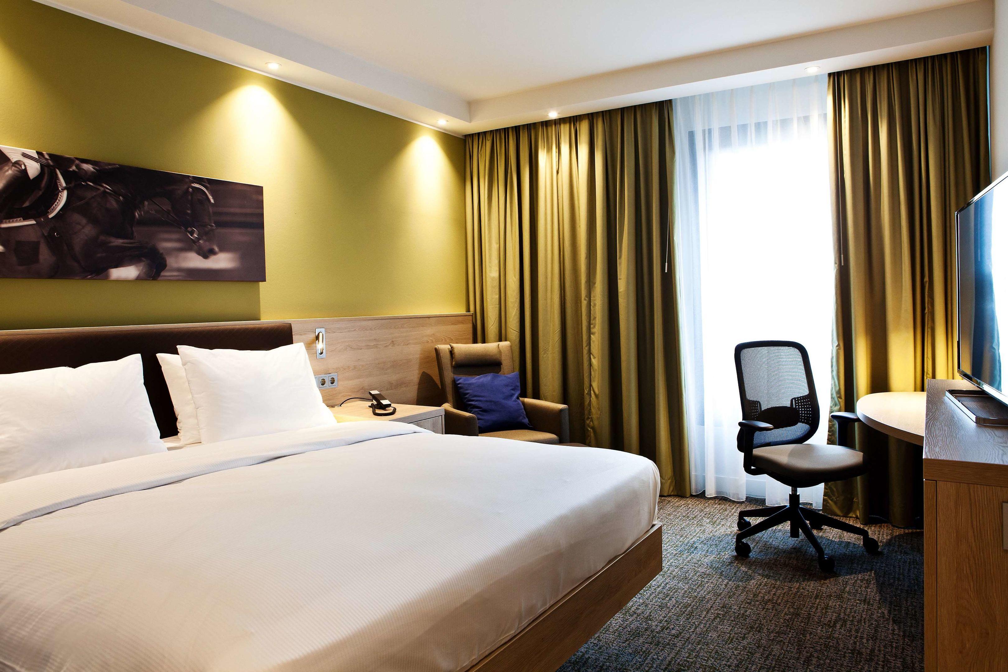 Hampton by Hilton Aachen Tivoli — photo 4