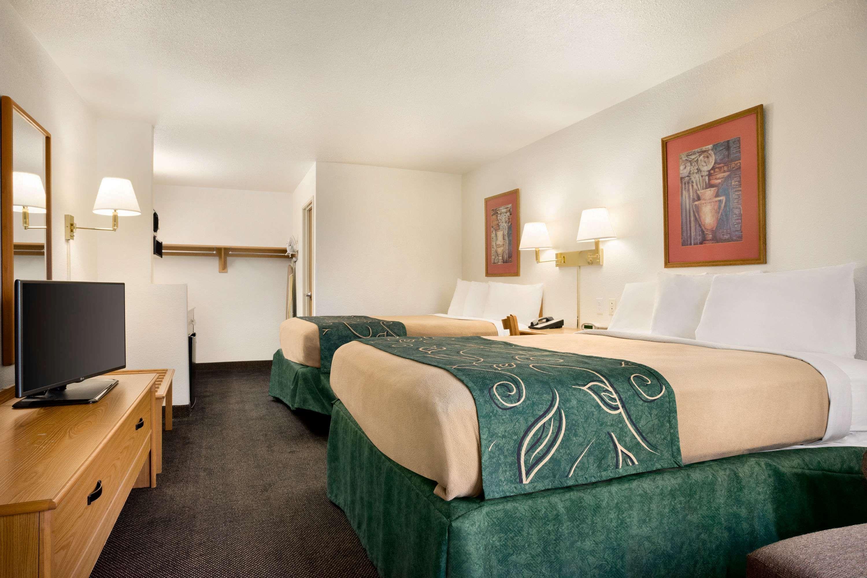 Travelodge Cheyenne — photo 5