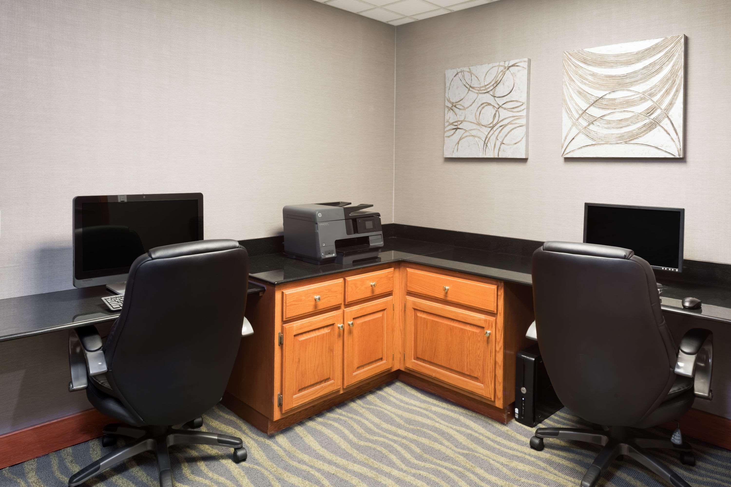 Wingate by Wyndham Columbia — photo 4