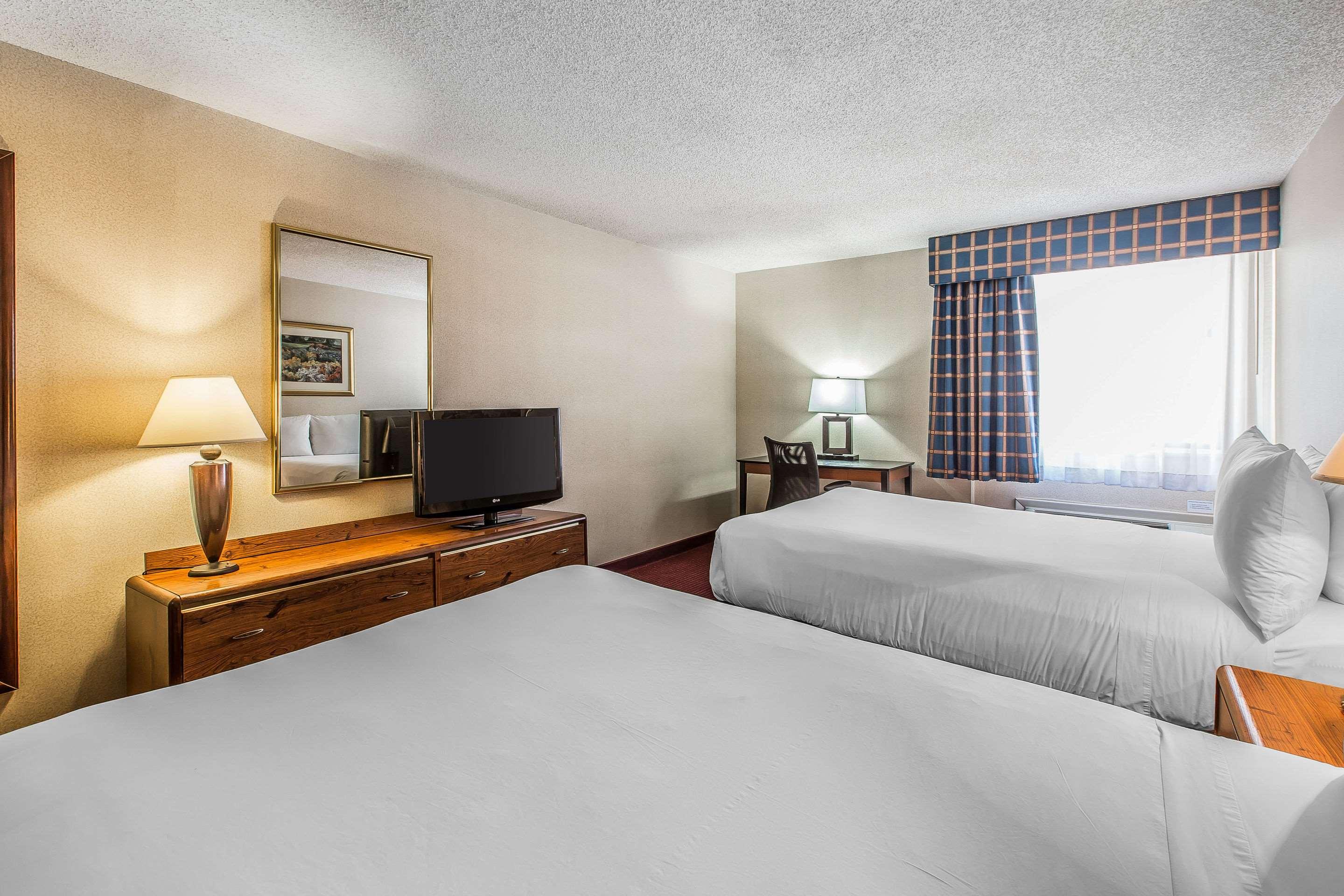 Quality Inn & Suites — photo 5