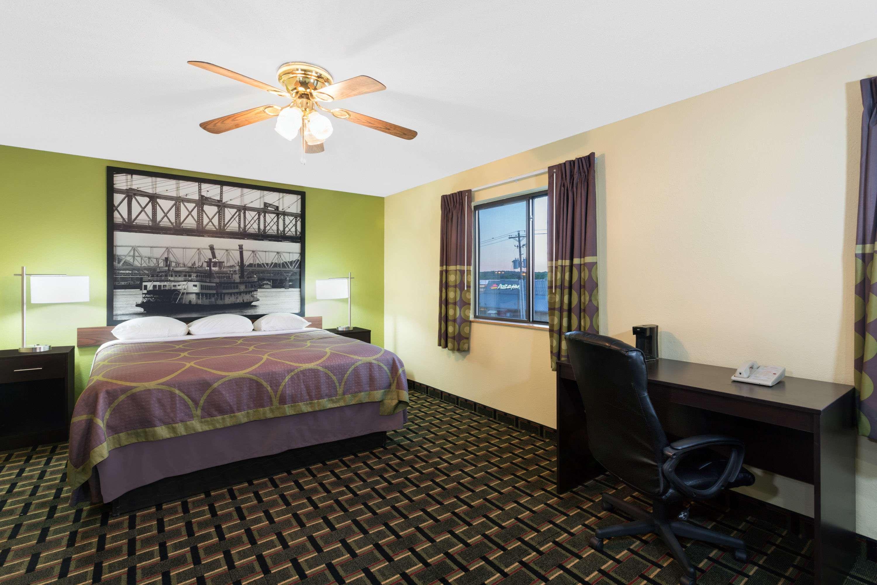 Super 8 by Wyndham Marietta — photo 4