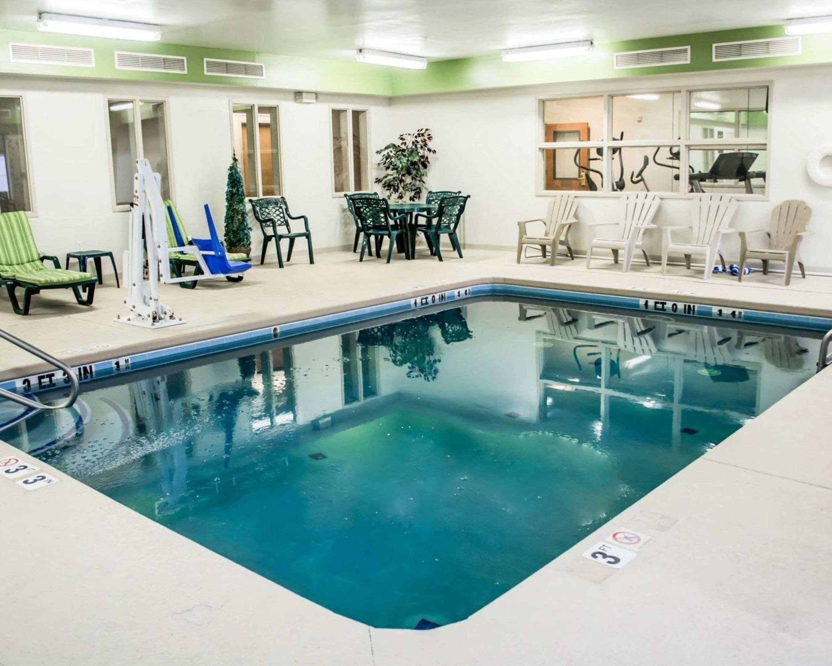 Sleep Inn & Suites Stony Creek - Petersburg South — photo 4