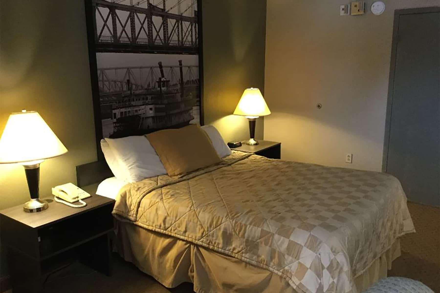 Howard Johnson by Wyndham Cleveland Airport — photo 4