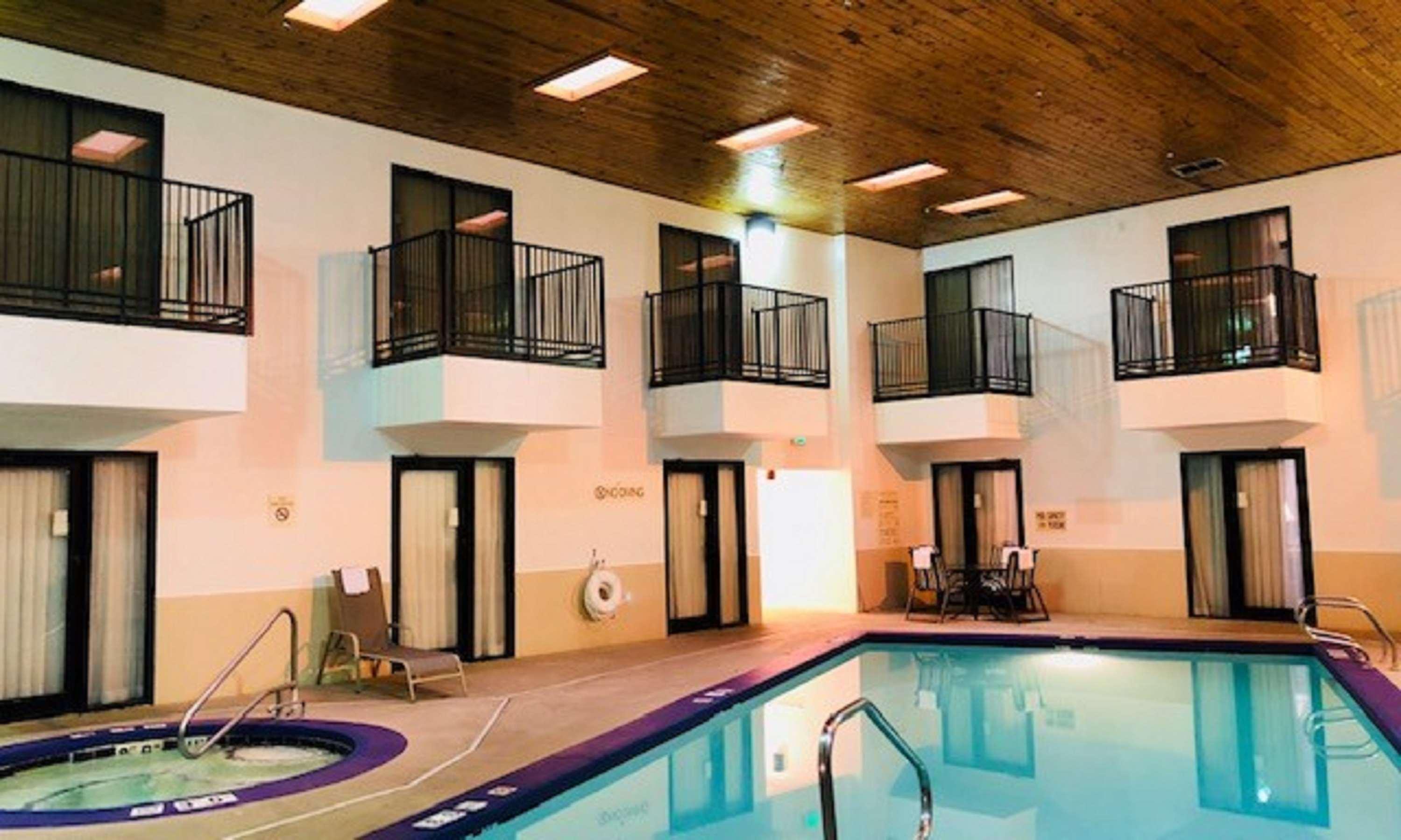 SureStay Plus Hotel by Best Western Albuquerque I40 Eubanks — photo 5