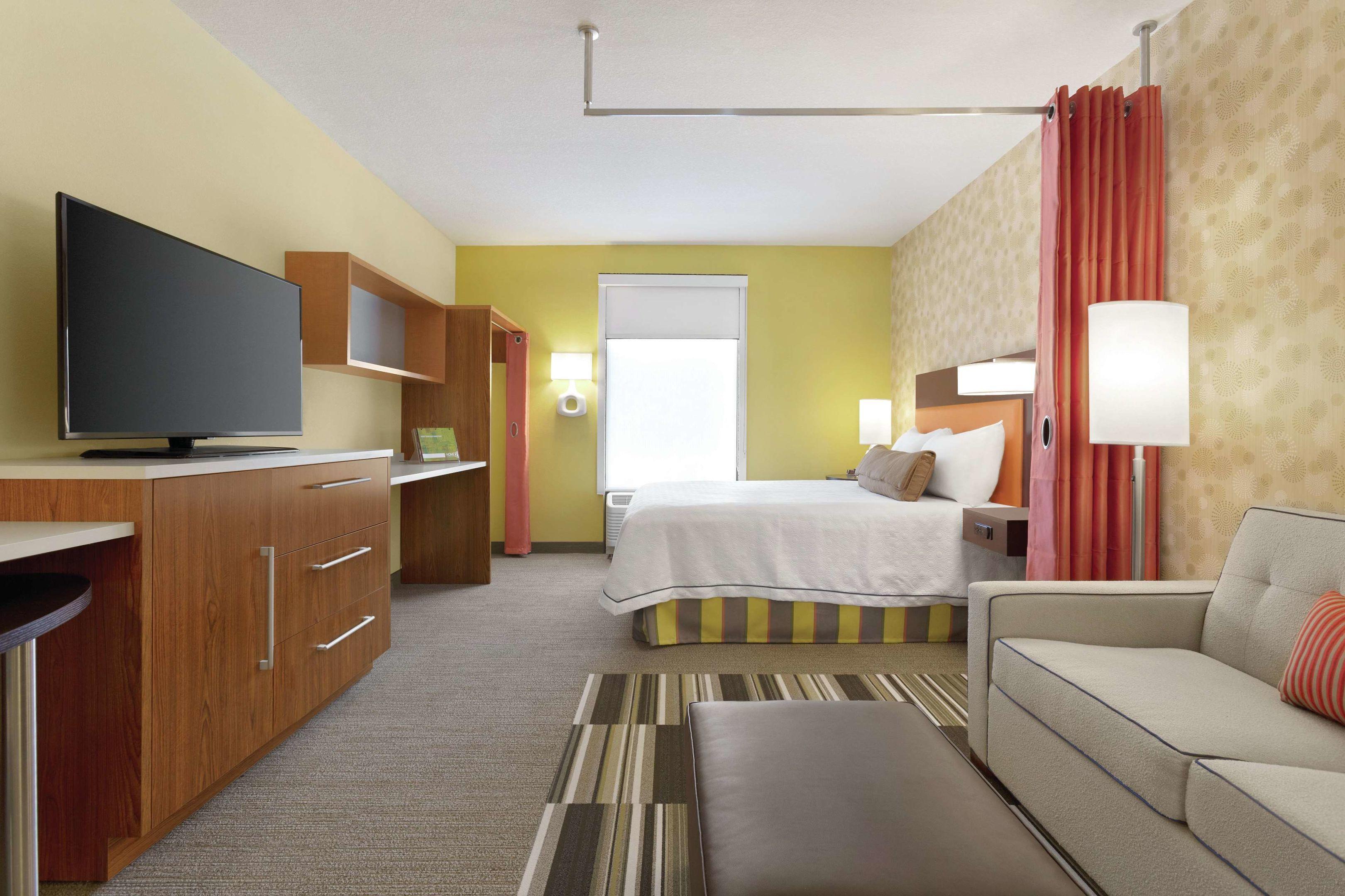 Home2 Suites by Hilton Gainesville — photo 4