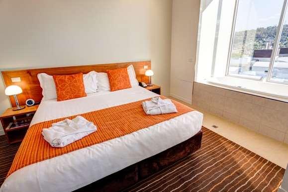 Mantra Charles Hotel — photo 4