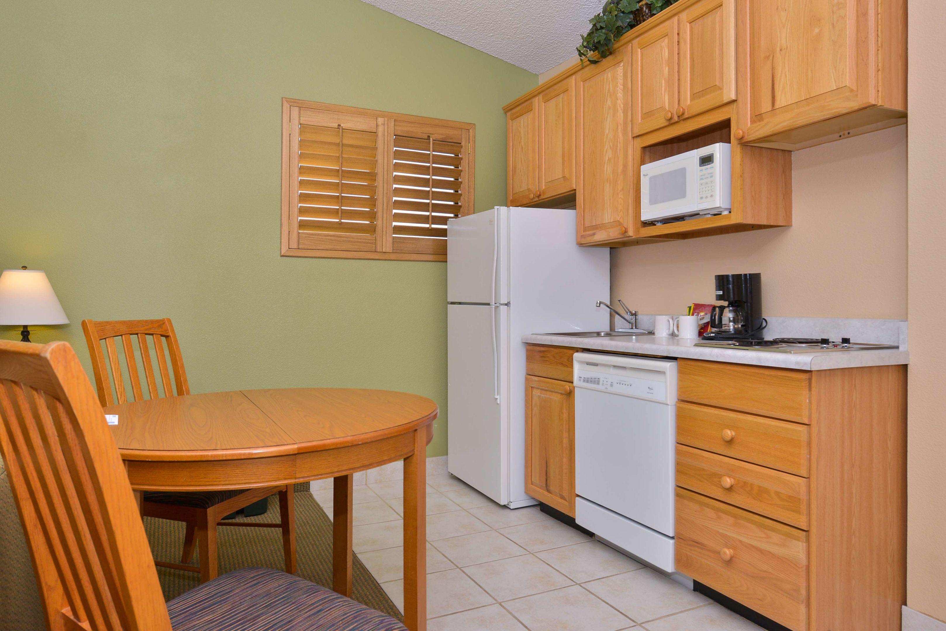 Best Western Plus King's Inn & Suites — photo 5